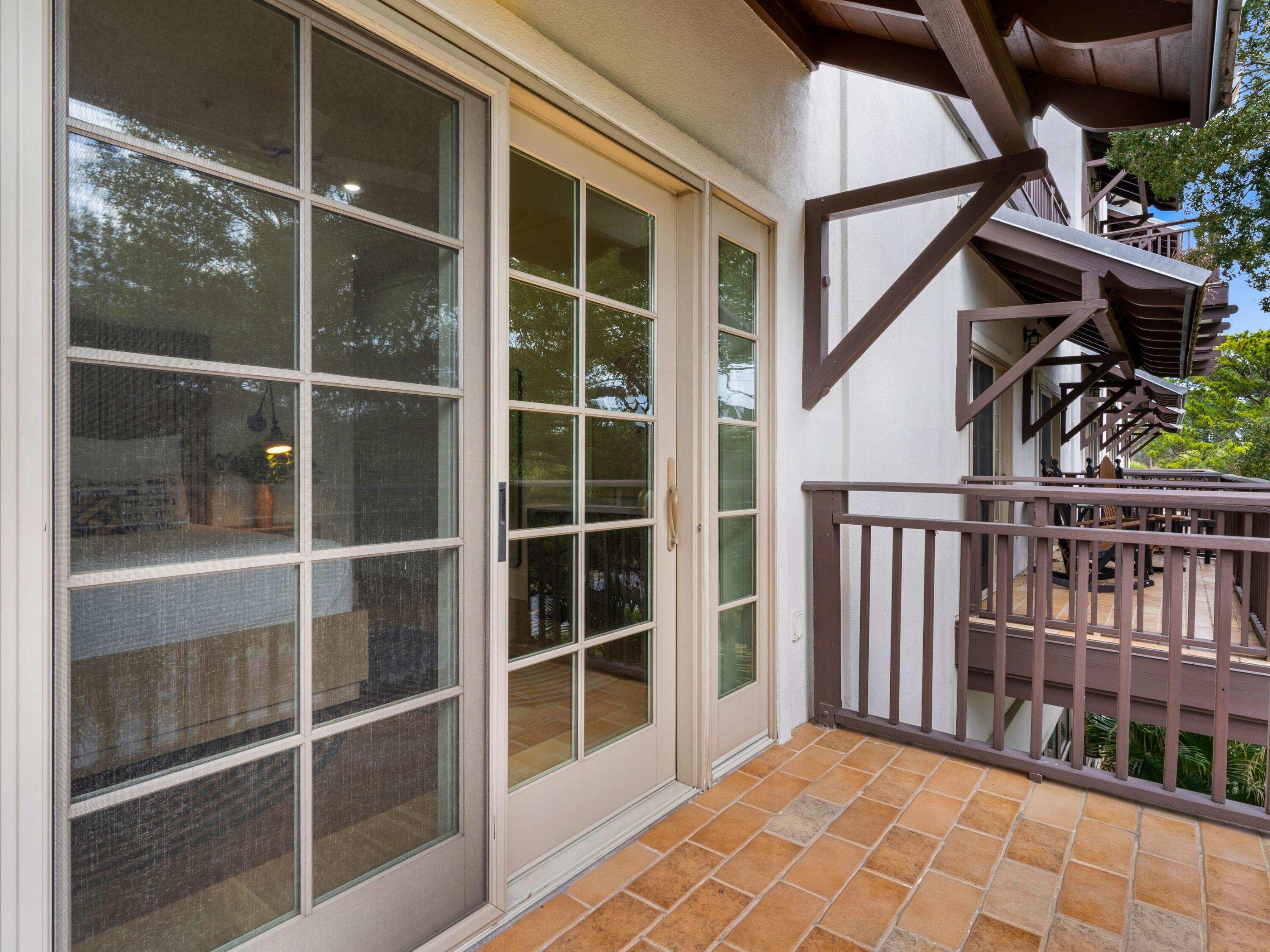 5231 E County Hwy 30A, UNIT B