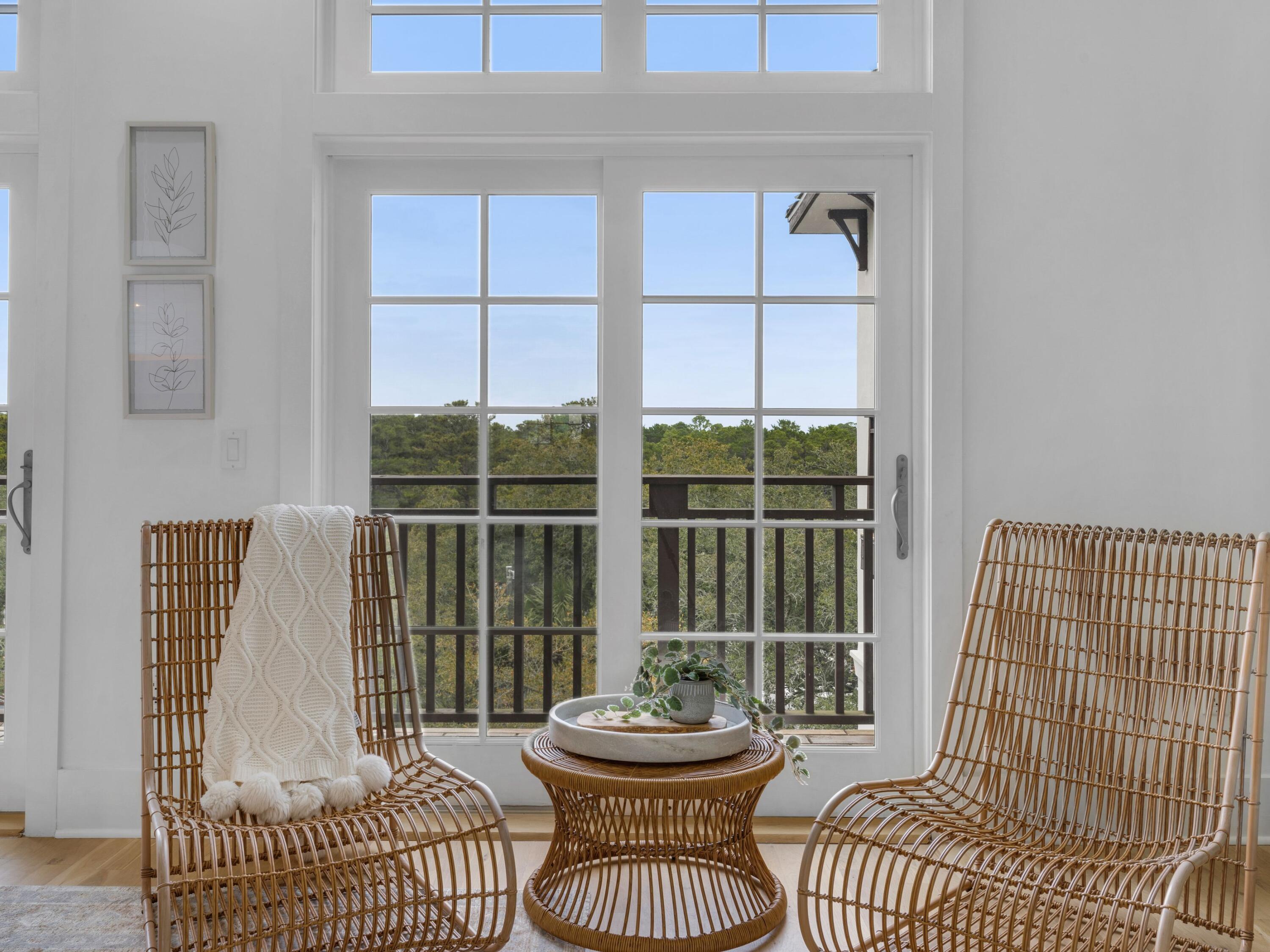 5231 E County Hwy 30A, UNIT B