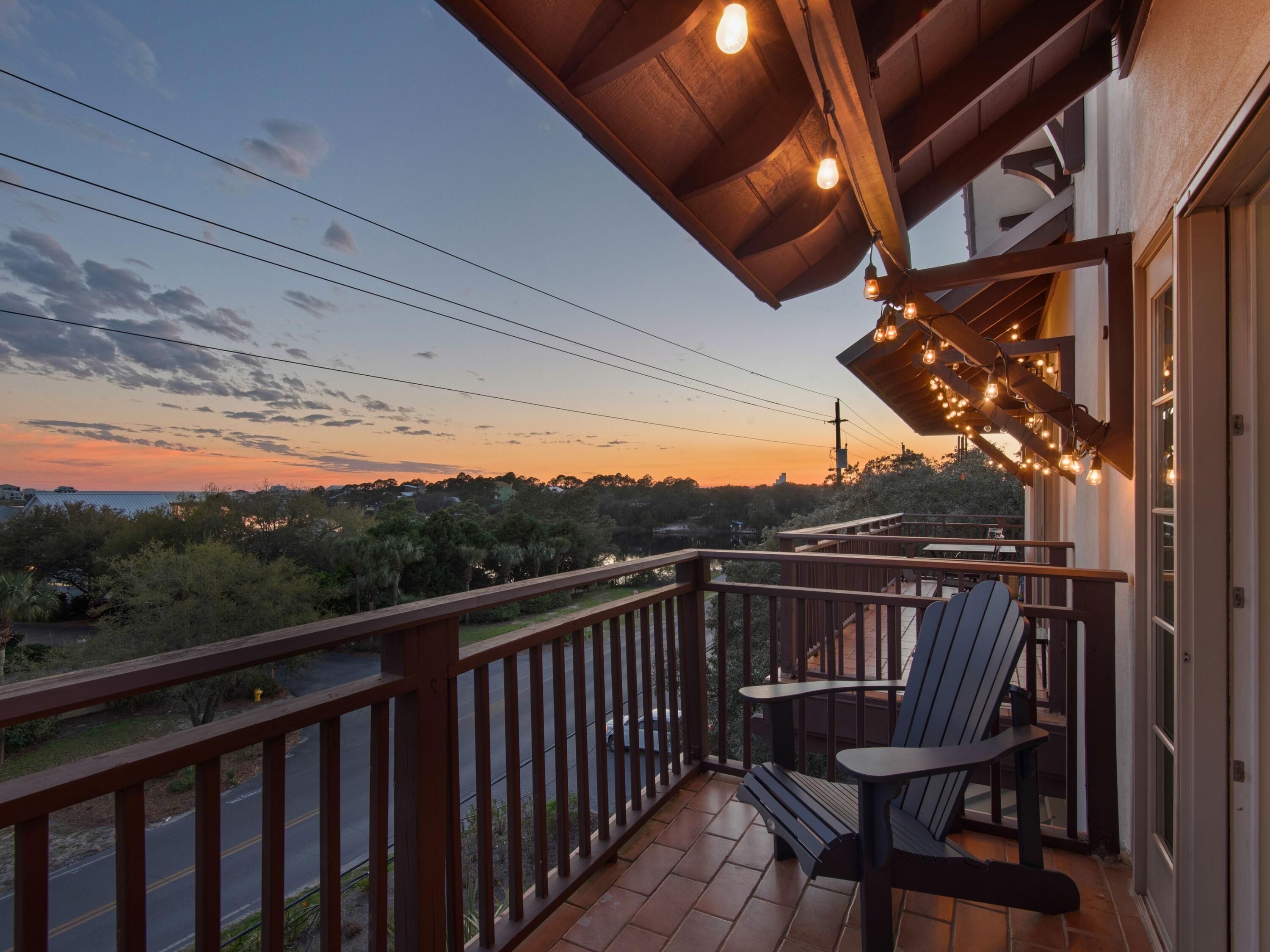 5231 E County Hwy 30A, UNIT B