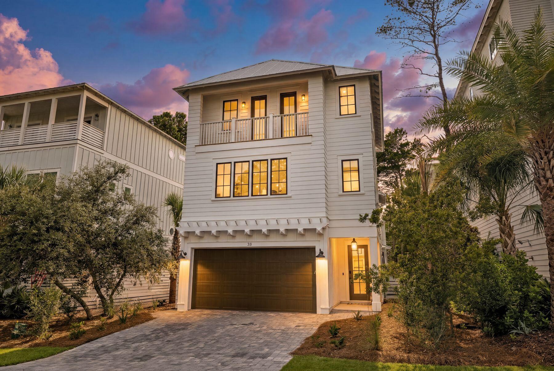 55 Grande Pointe Drive