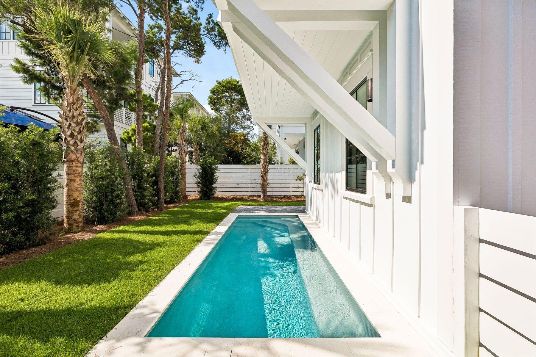 55 Grande Pointe Drive
