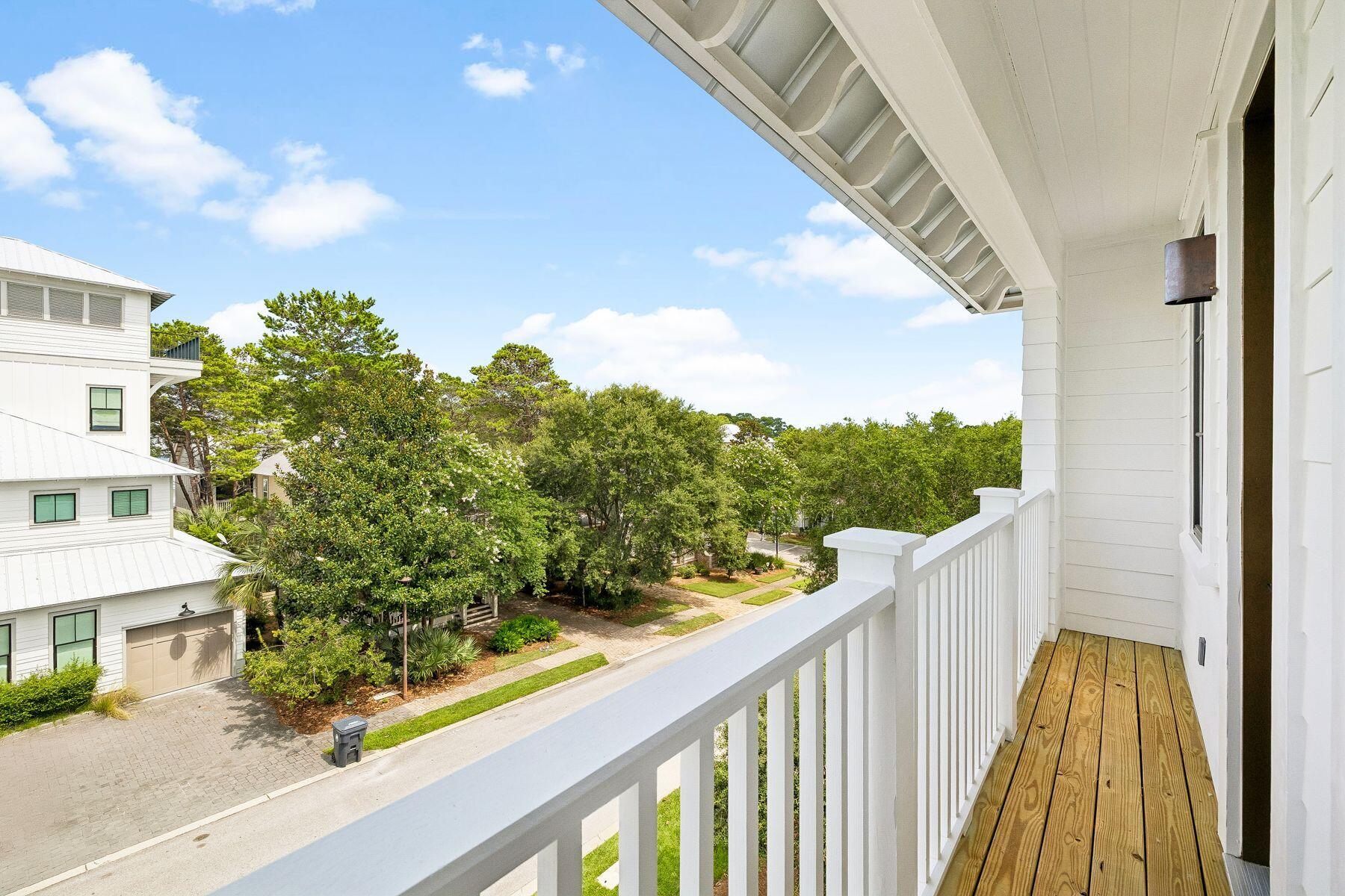 55 Grande Pointe Drive