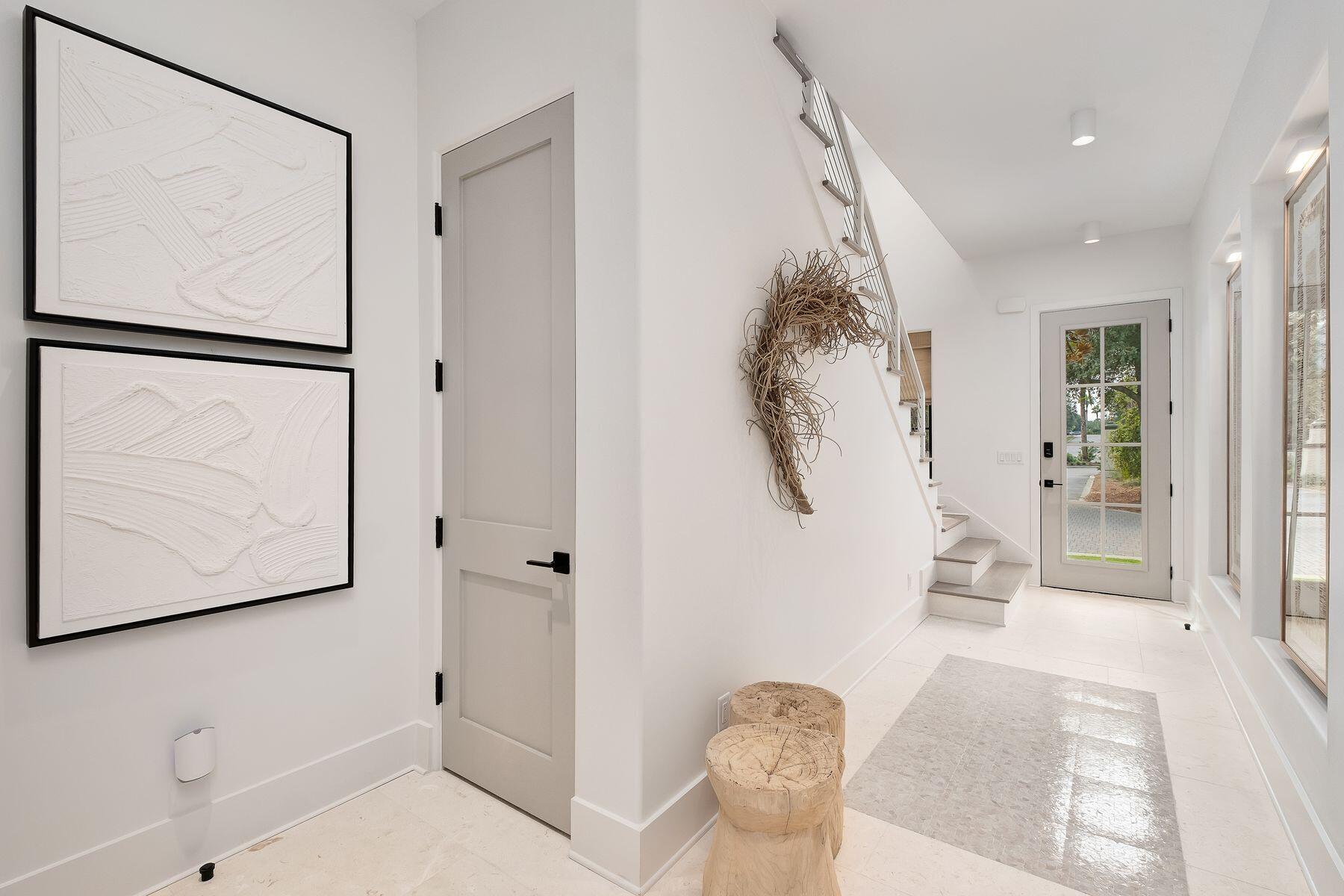 36 Grande Pointe Circle