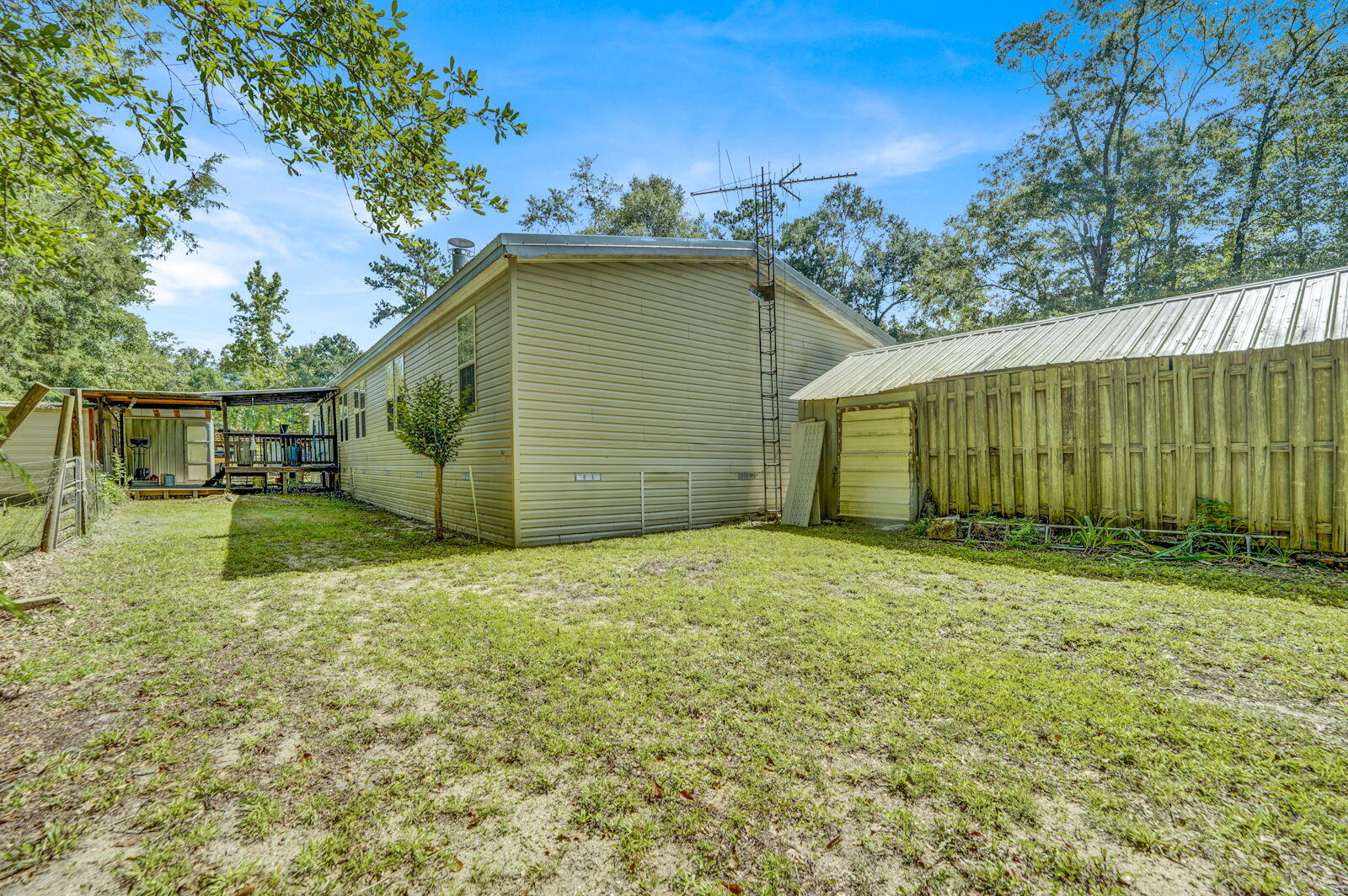 1686 Mayo Lane
