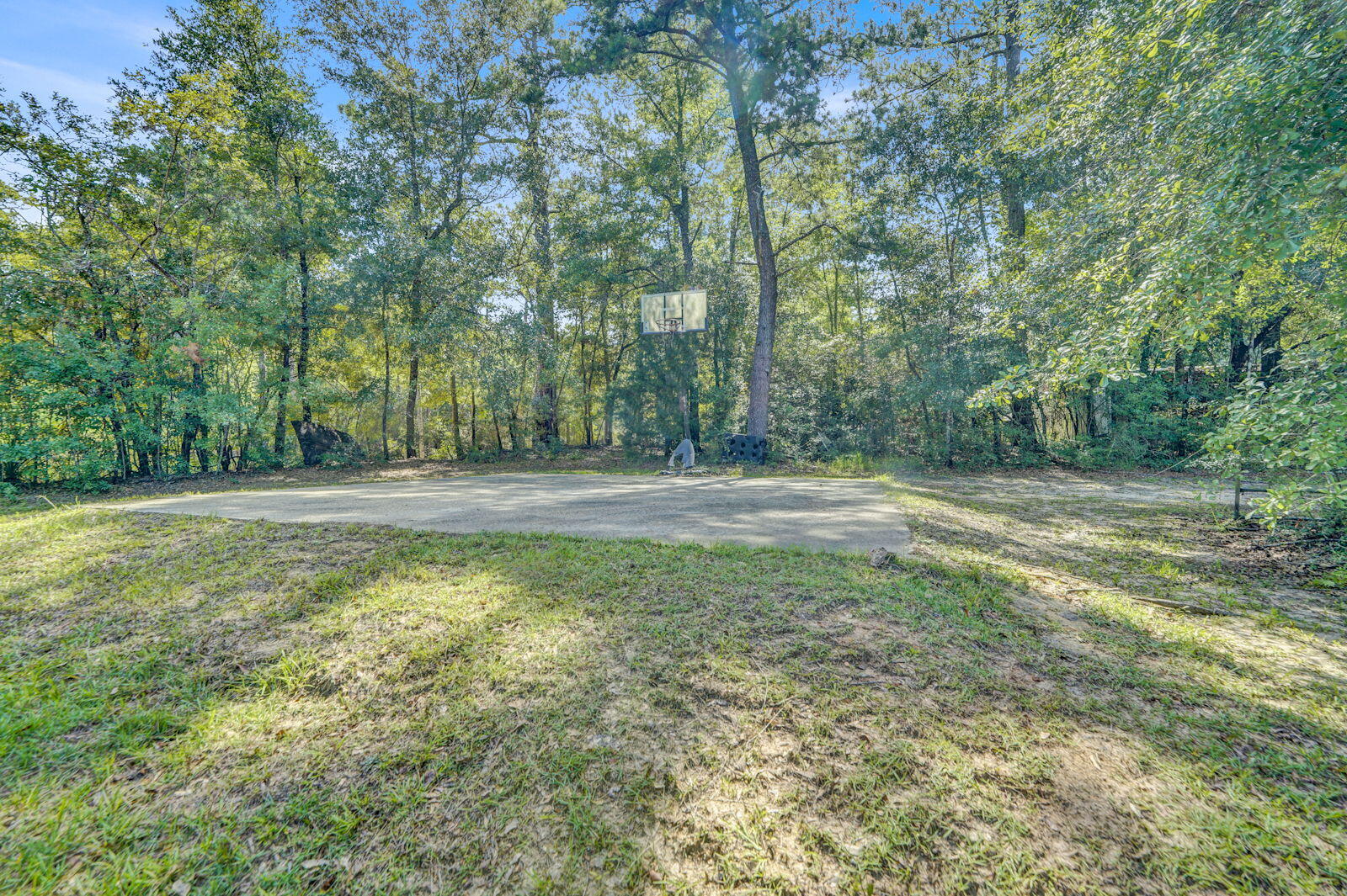 1686 Mayo Lane