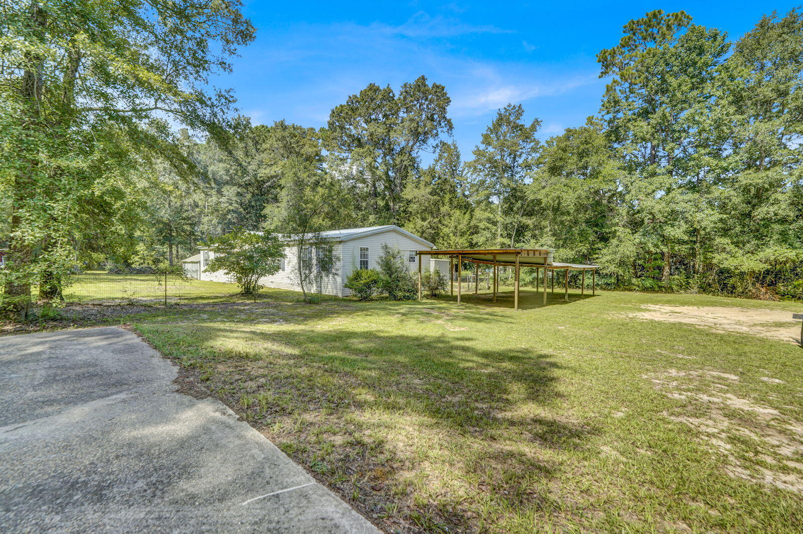 1686 Mayo Lane