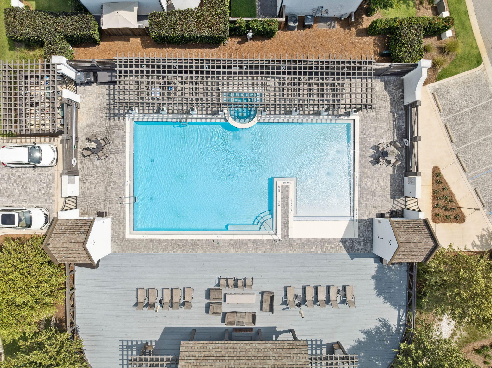 202 Ridgewalk Circle