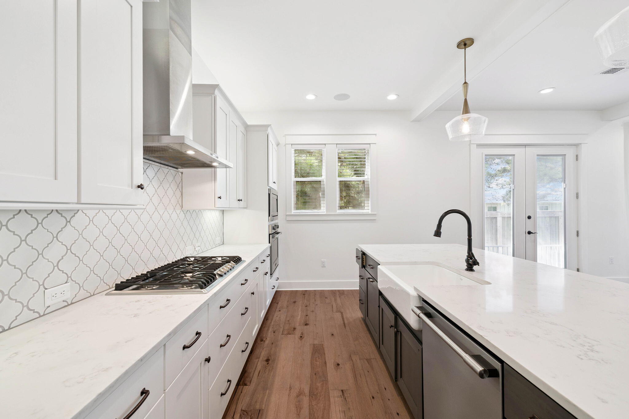 202 Ridgewalk Circle