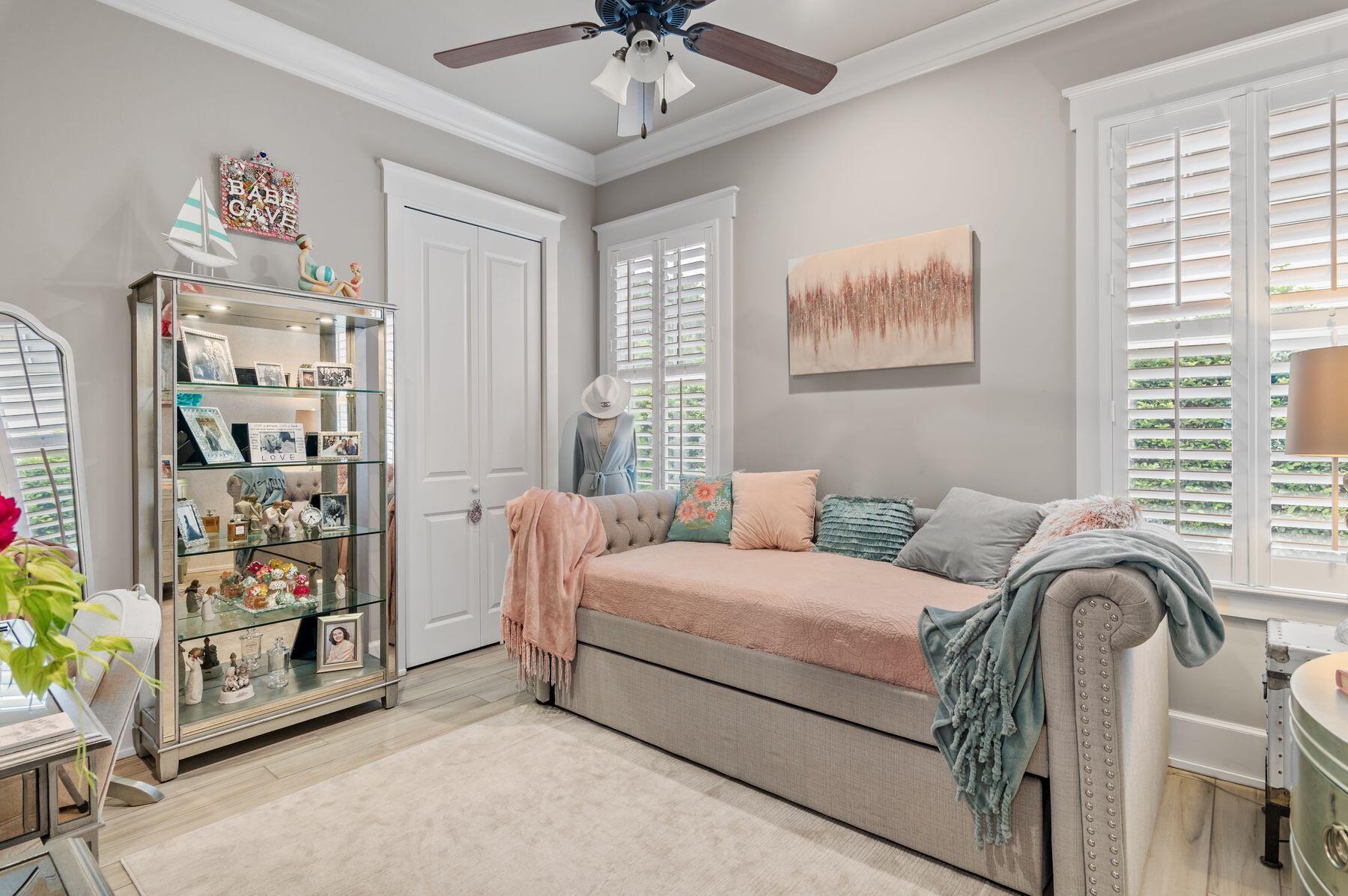 22207 Fox Glenn Trace