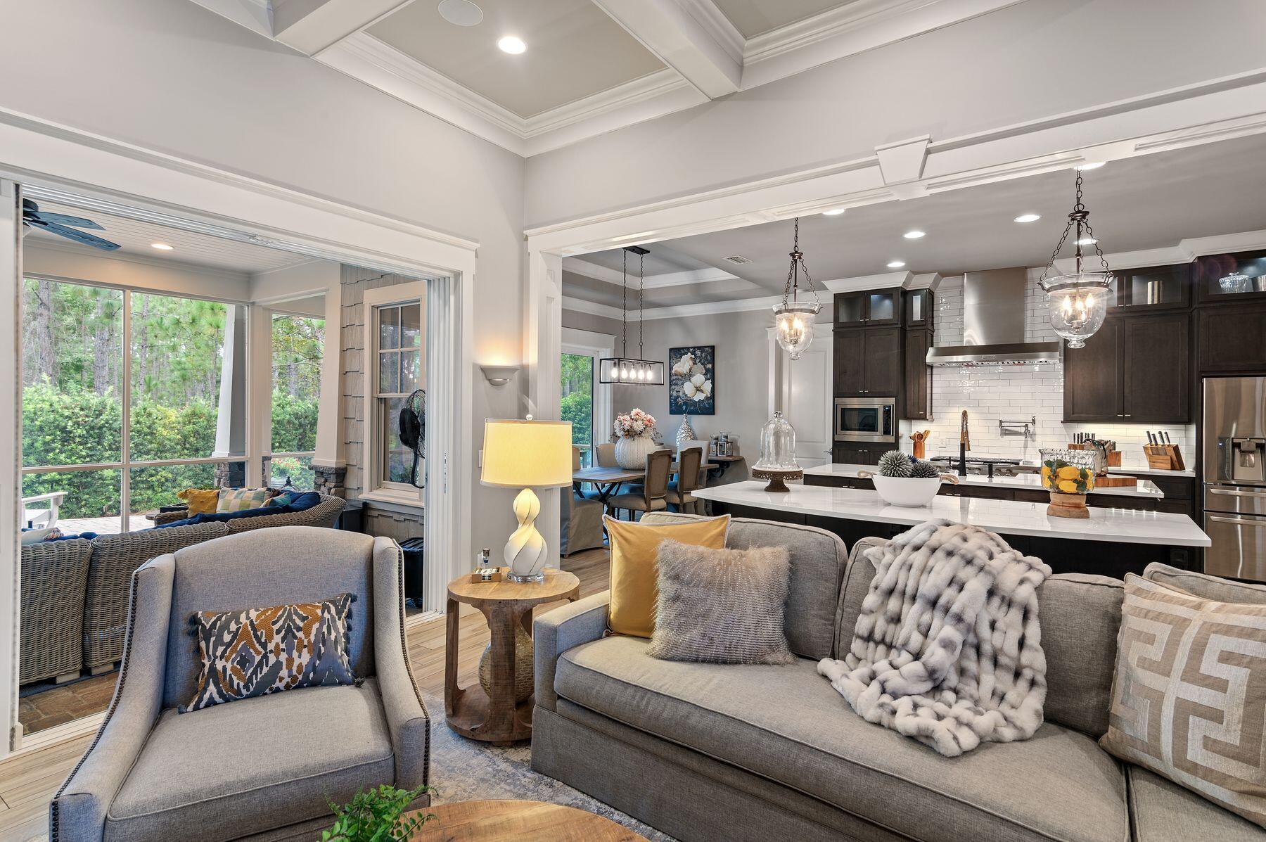 22207 Fox Glenn Trace