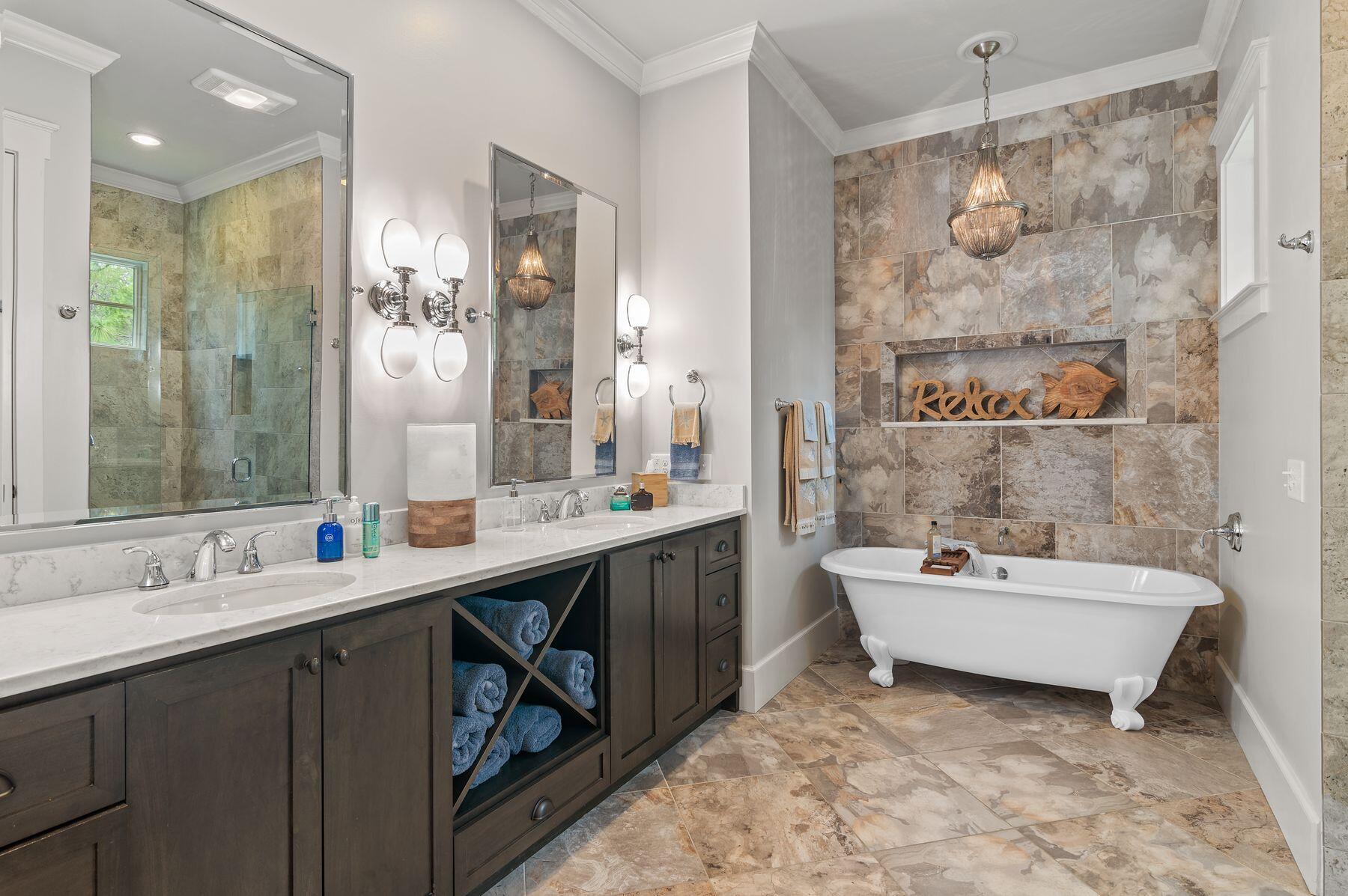 22207 Fox Glenn Trace