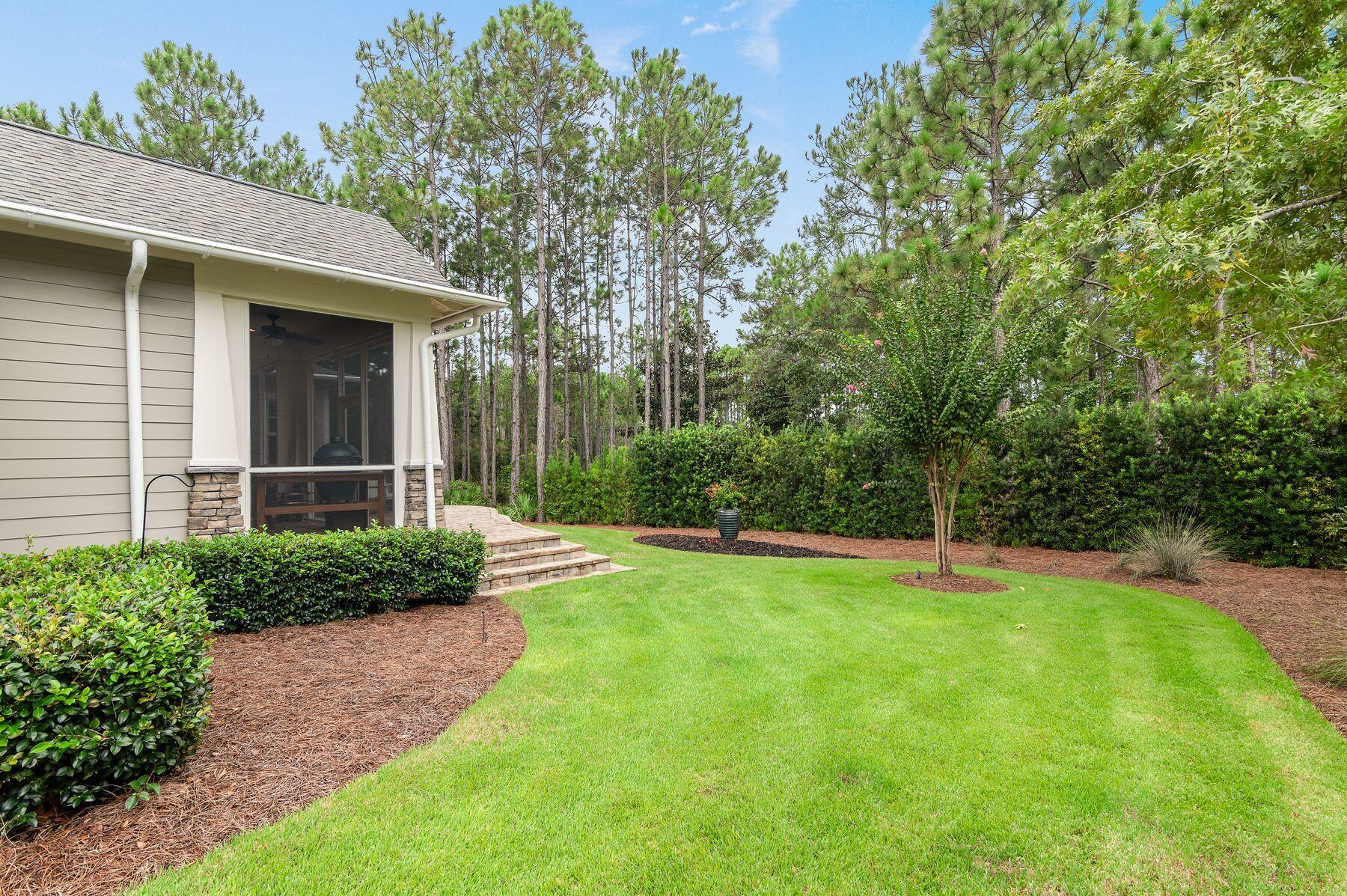 22207 Fox Glenn Trace