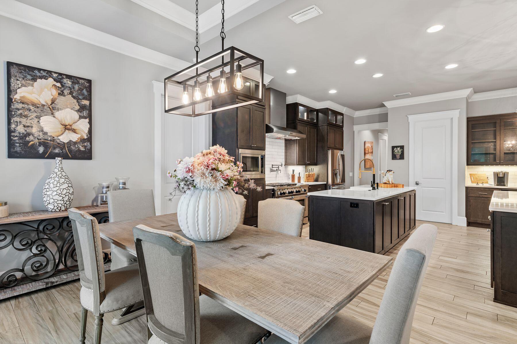 22207 Fox Glenn Trace