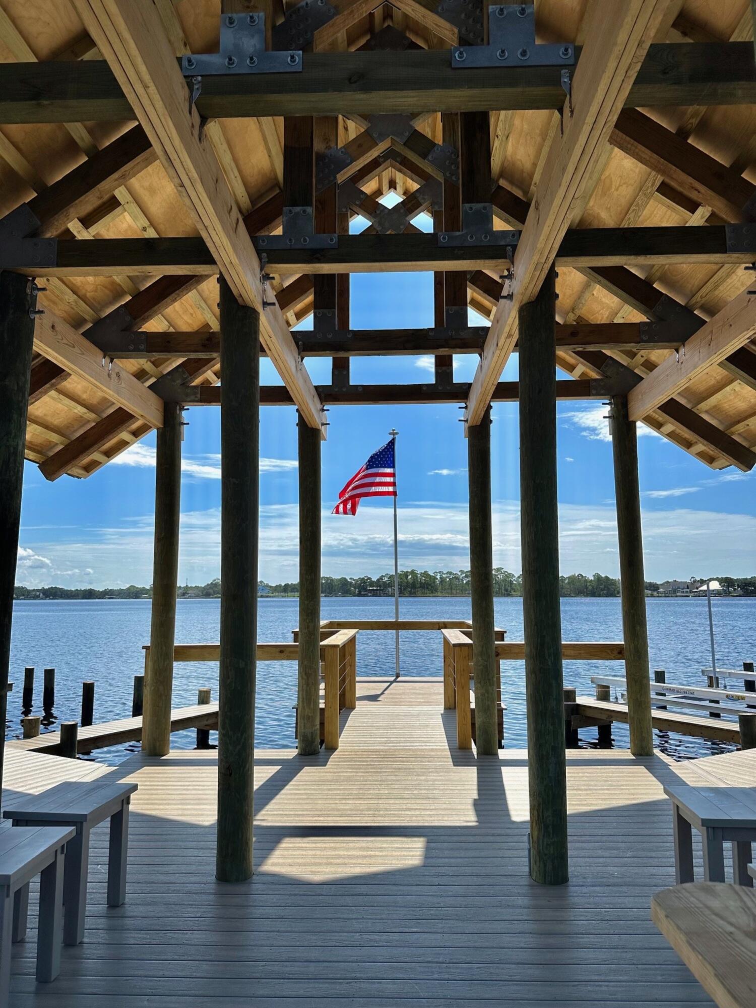 22207 Fox Glenn Trace