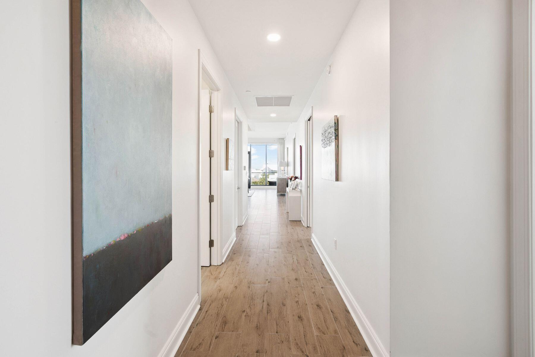 4463 W County Hwy 30A 400