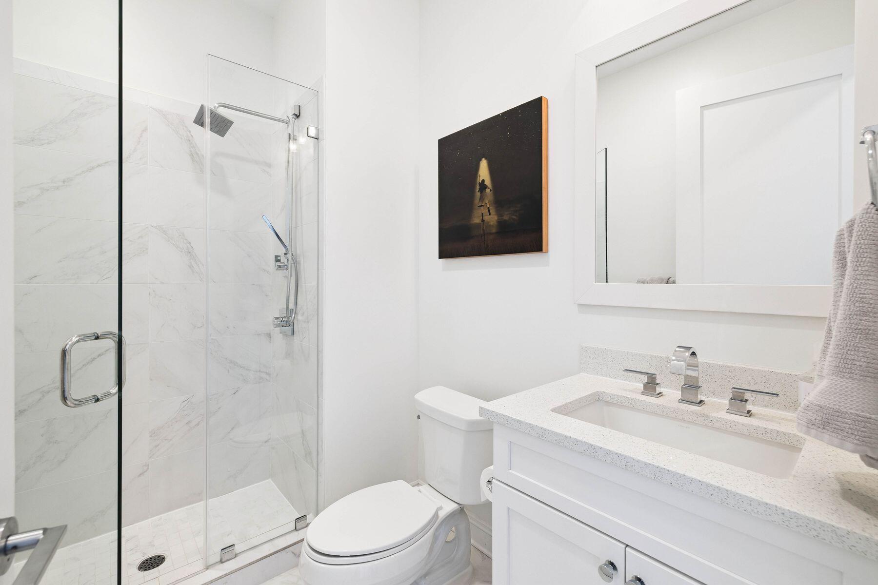 4463 W County Hwy 30A 400