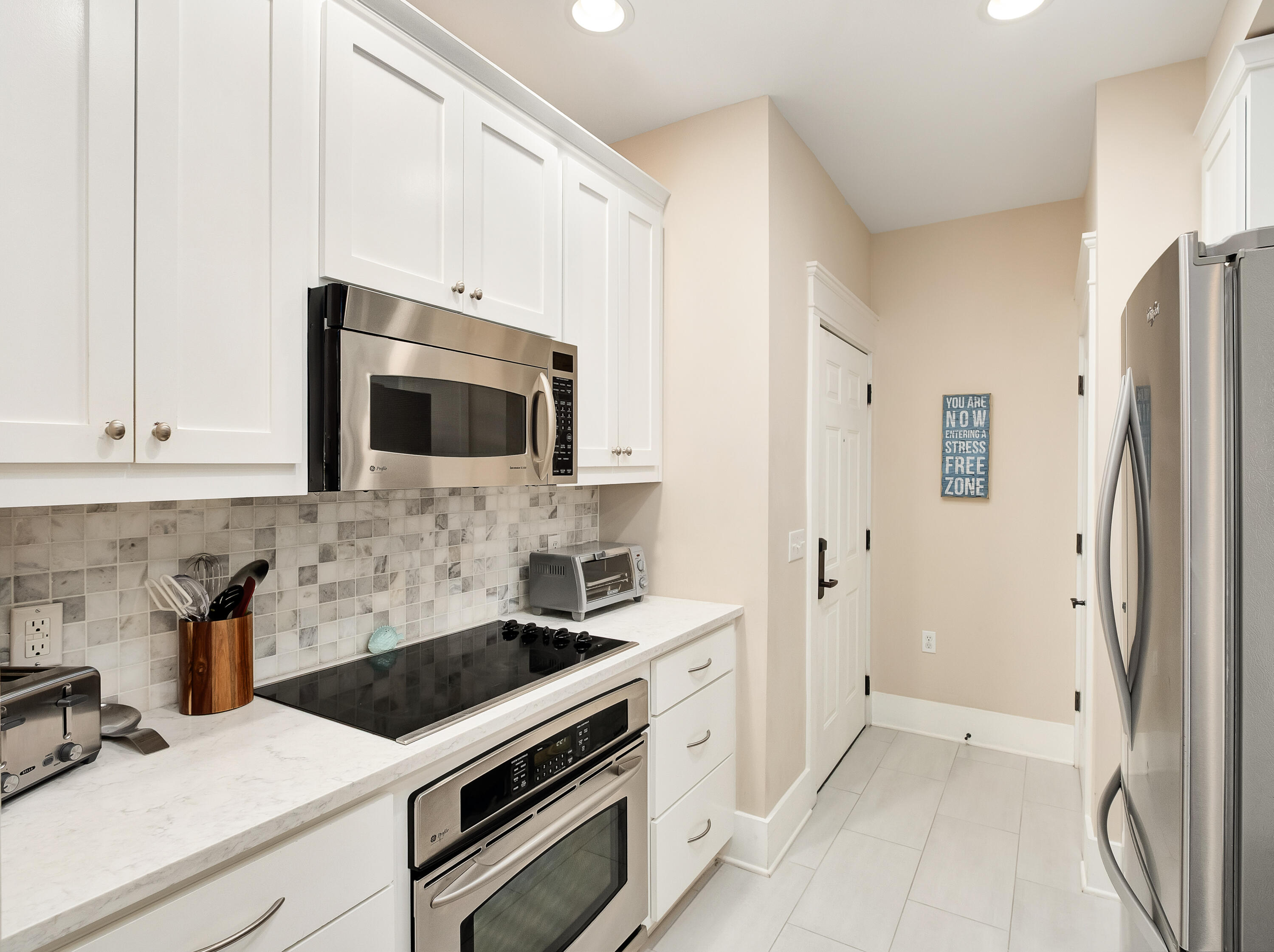 27 St. Augustine Street 6201