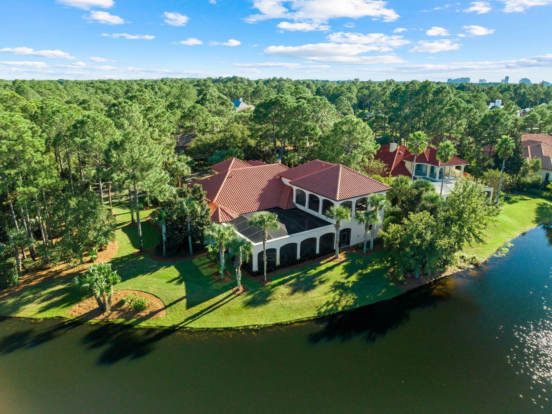 3400 Ravenwood Lane