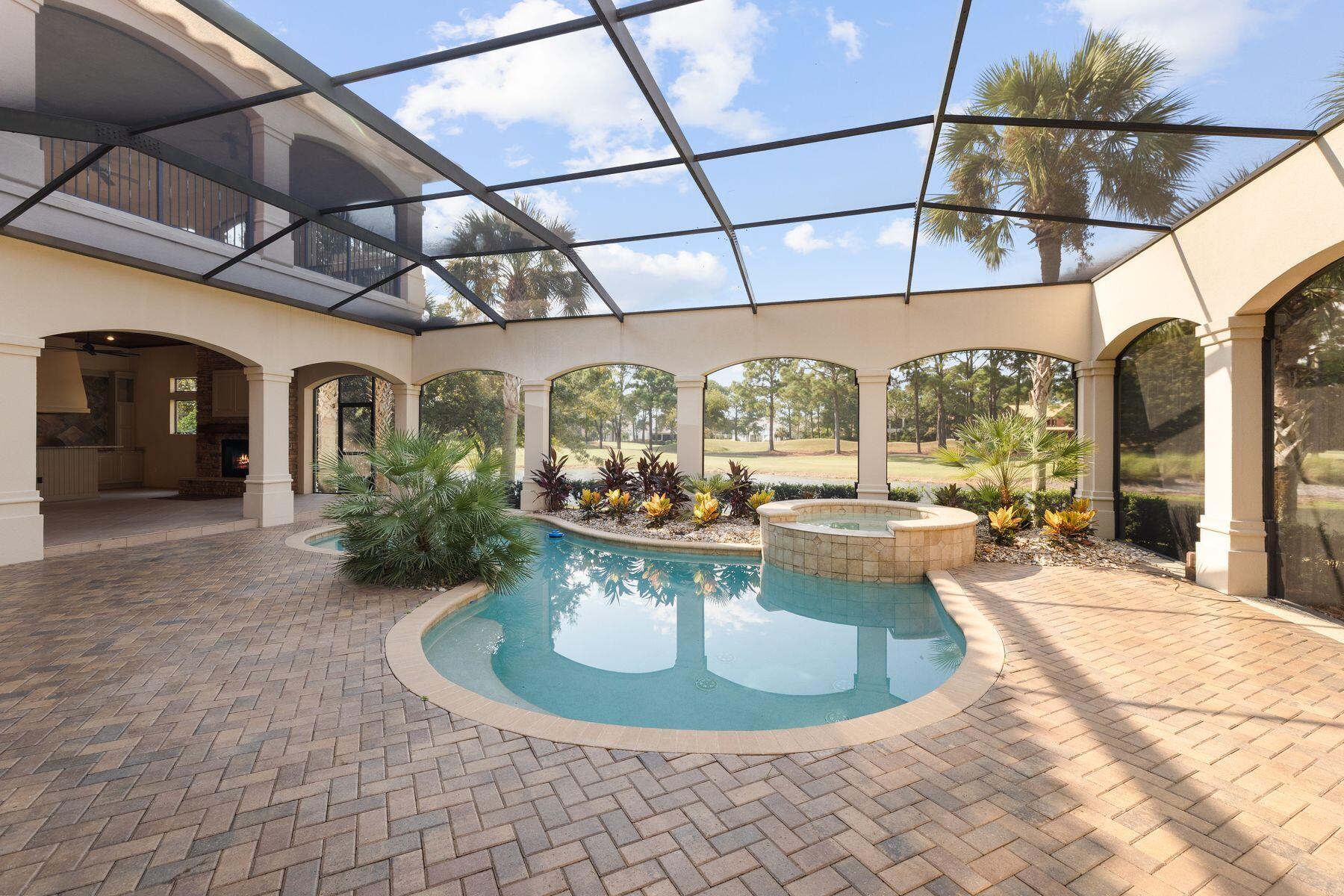 3400 Ravenwood Lane