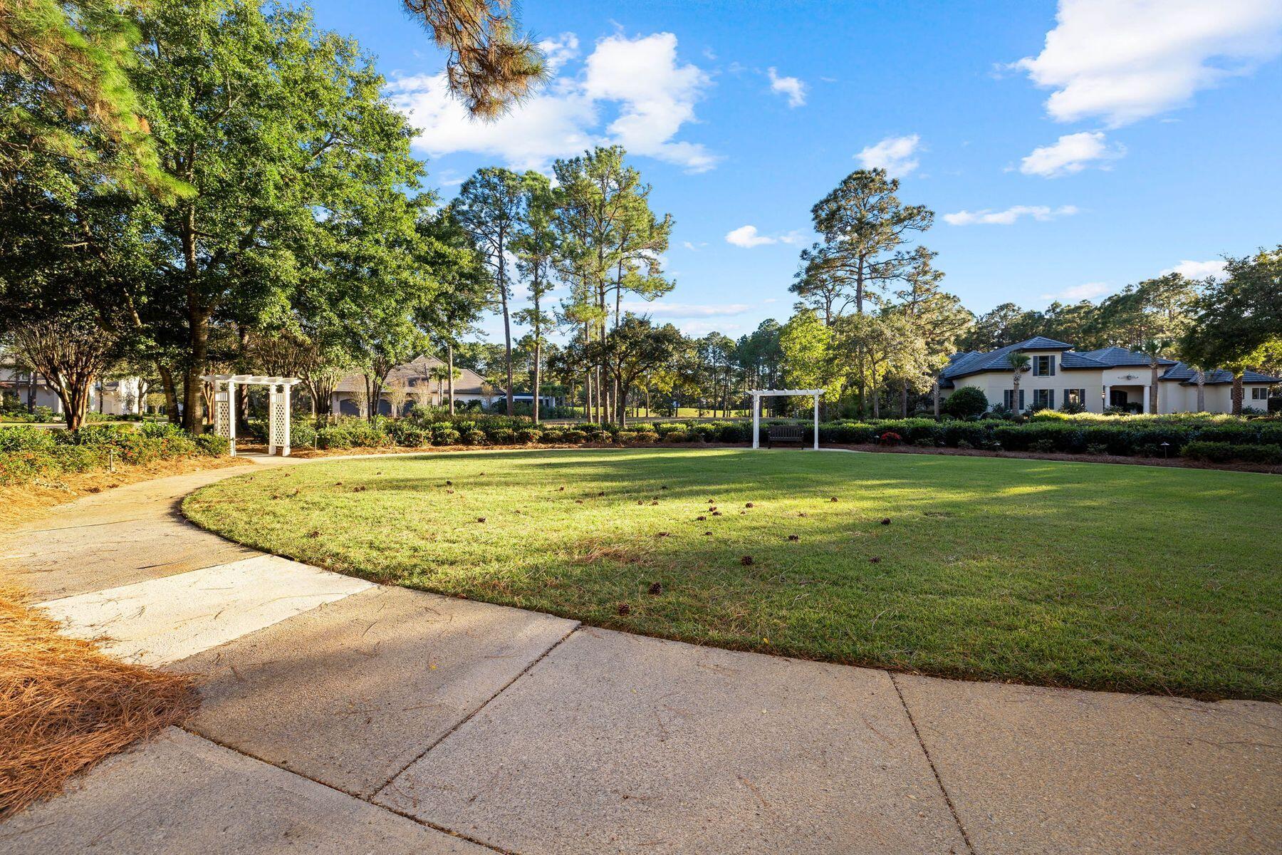 3400 Ravenwood Lane