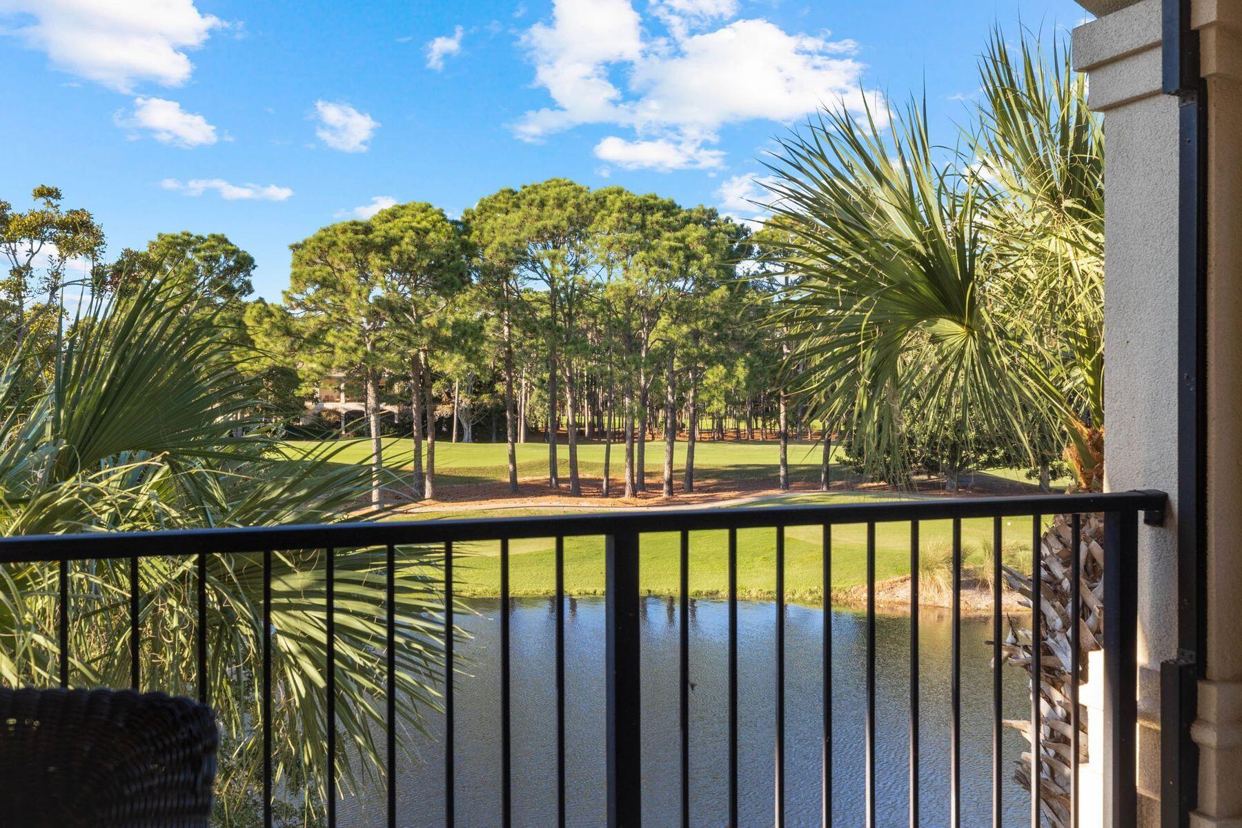 3400 Ravenwood Lane