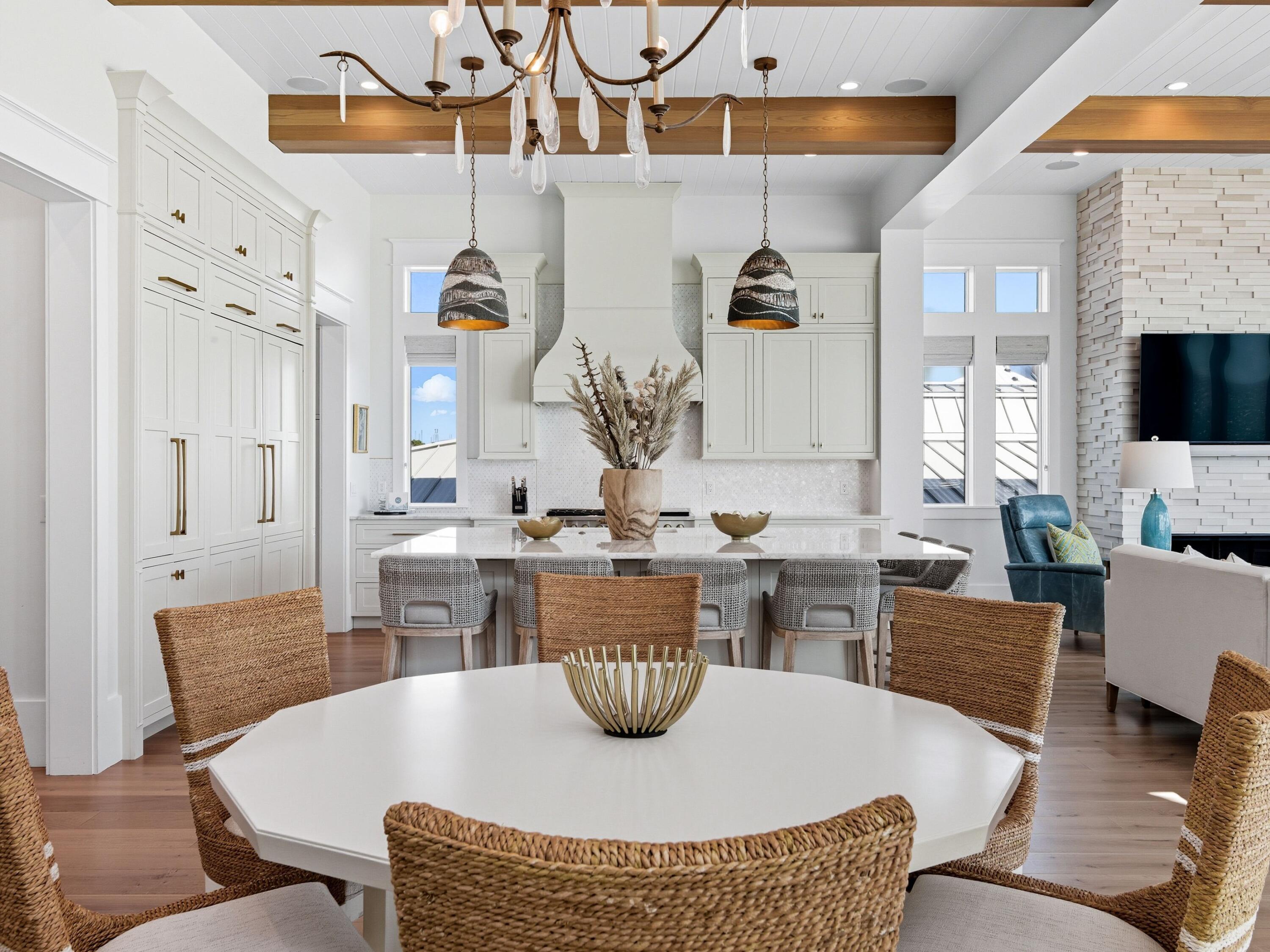 5465 W County Highway 30A