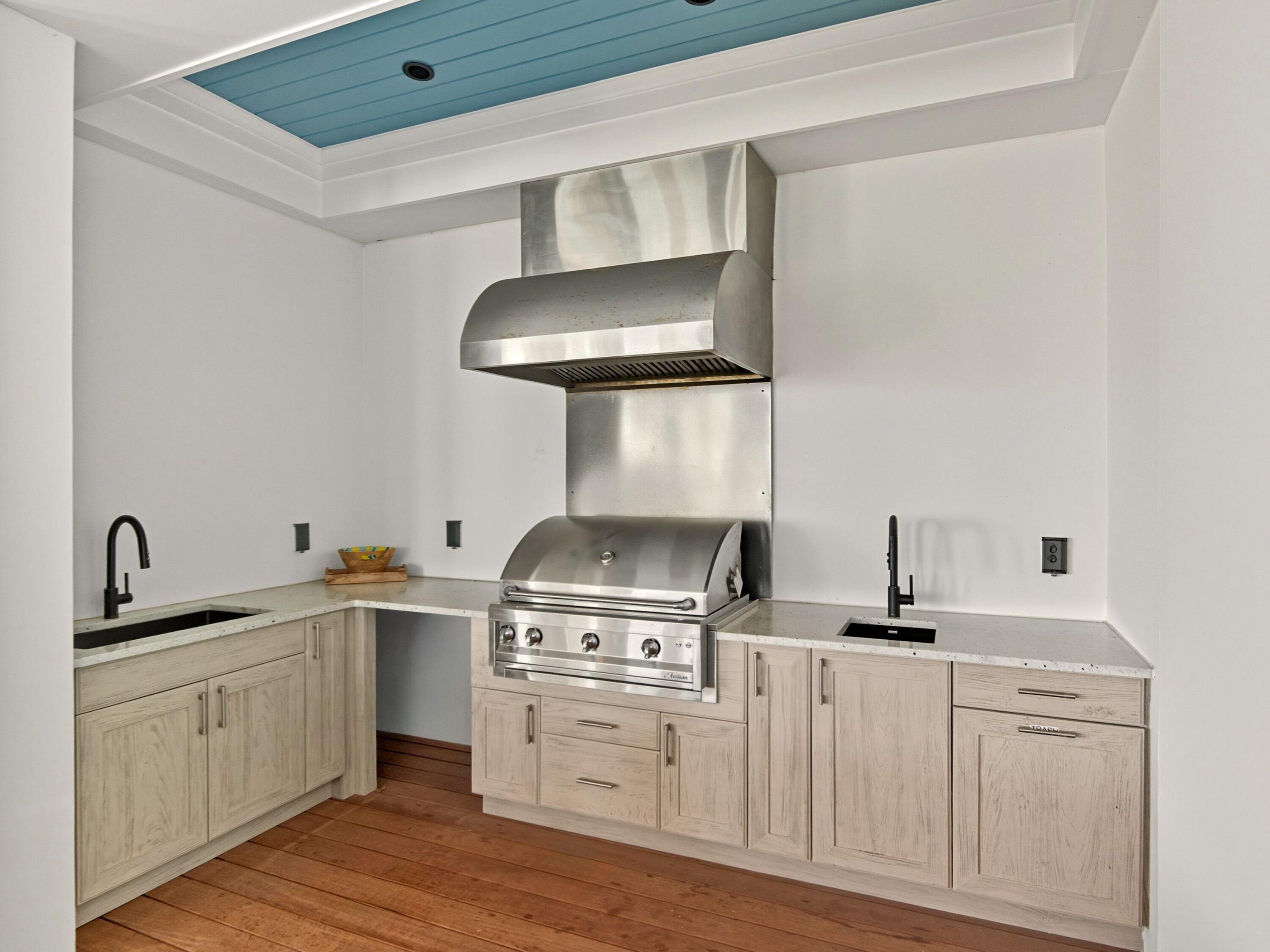 5465 W County Highway 30A