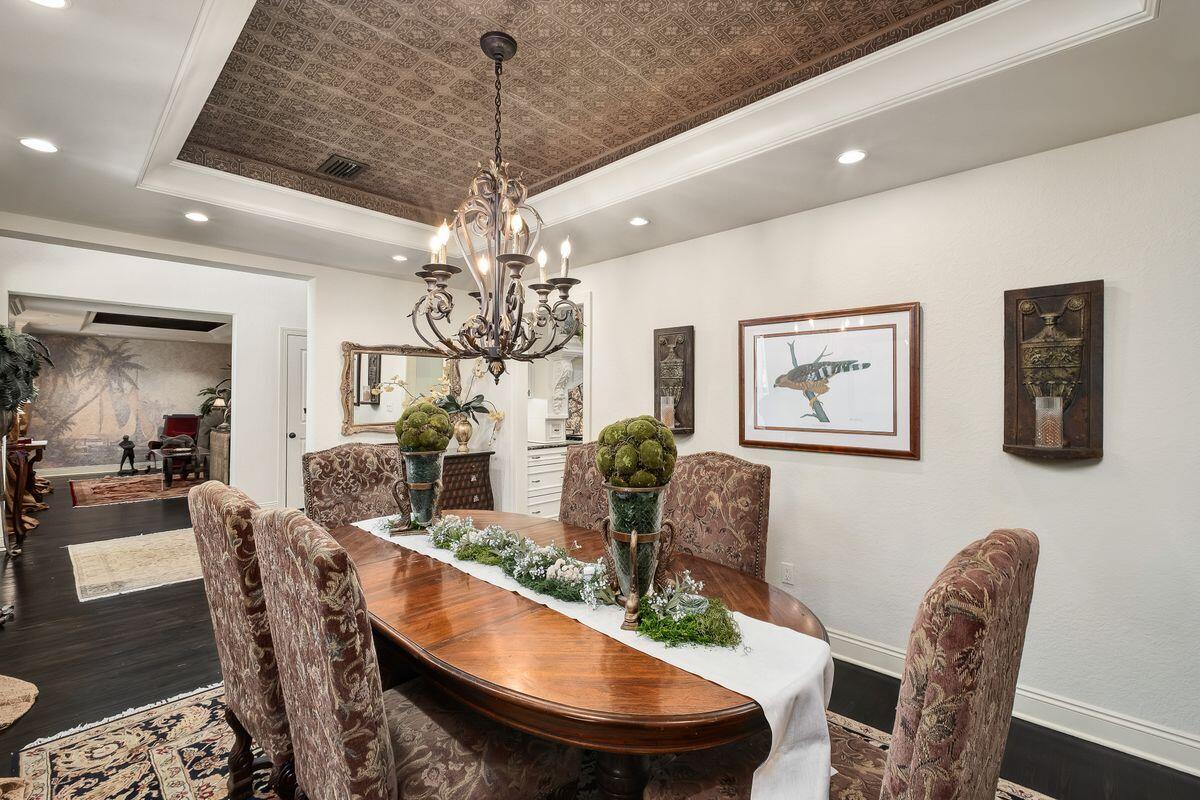 4544 Bayside Drive