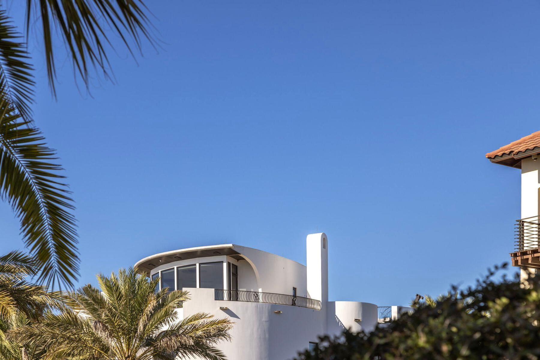 Lot 6 Paradise By The Sea Court