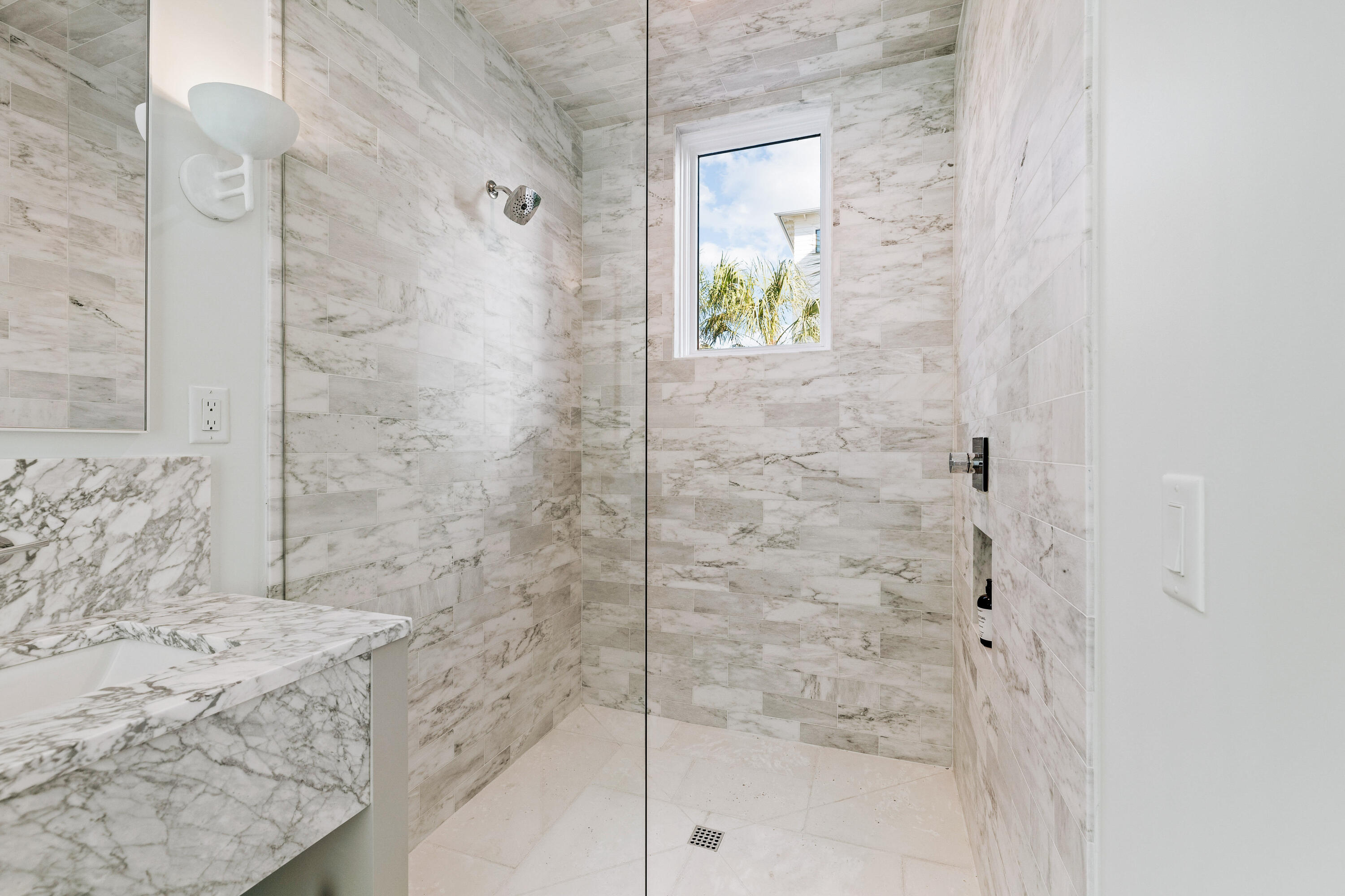 244 W Park Place Avenue