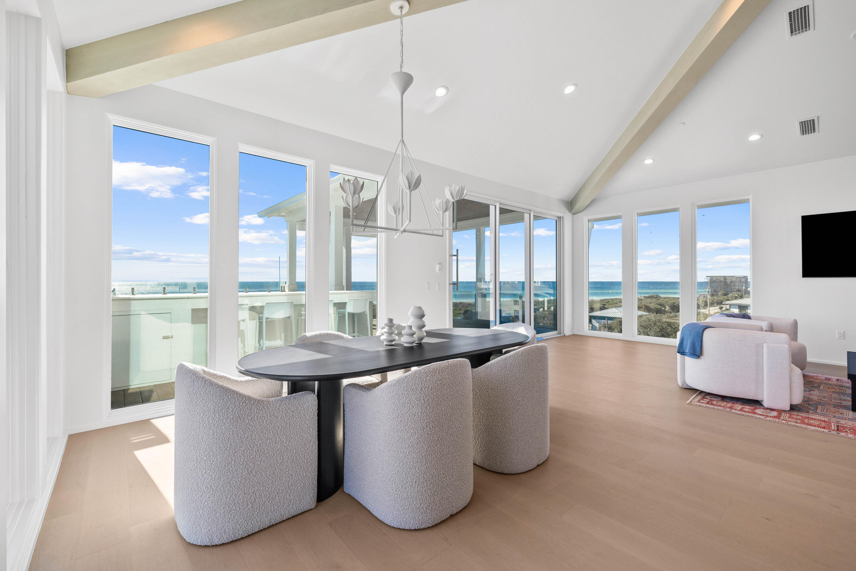 244 W Park Place Avenue