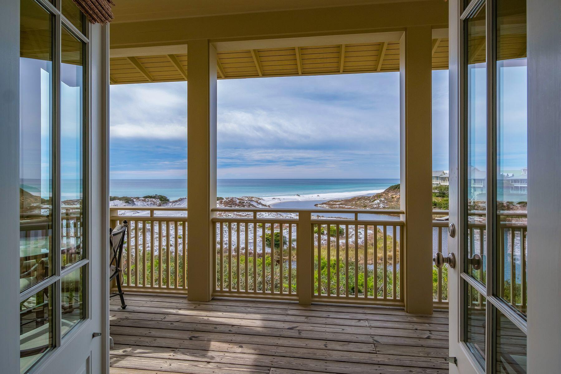 244 W Bermuda Drive