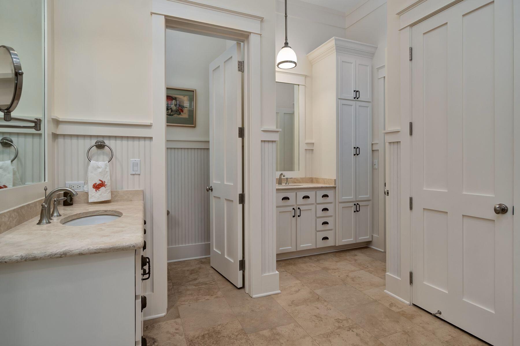 244 W Bermuda Drive