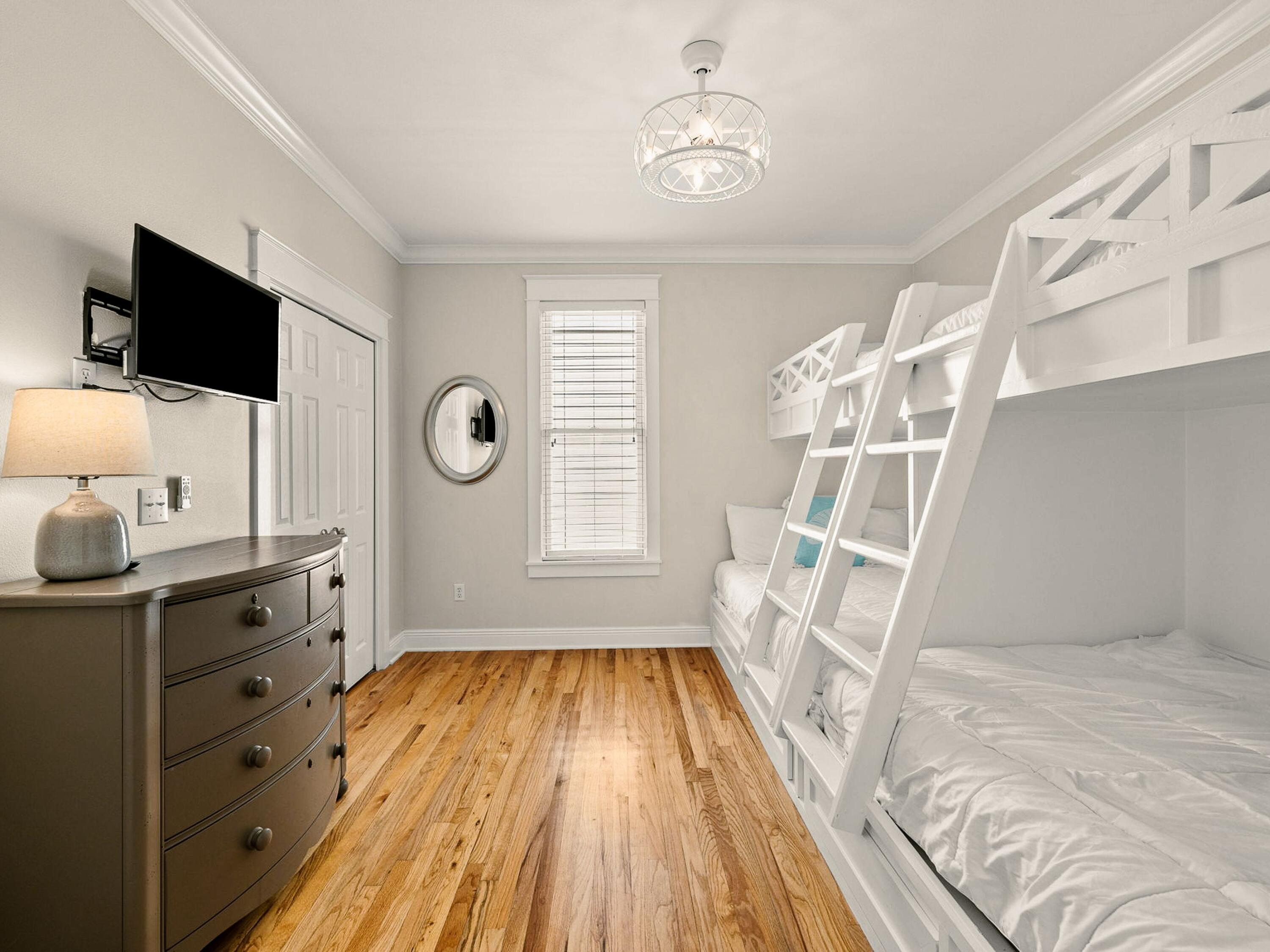 107 Chelsea Loop Road