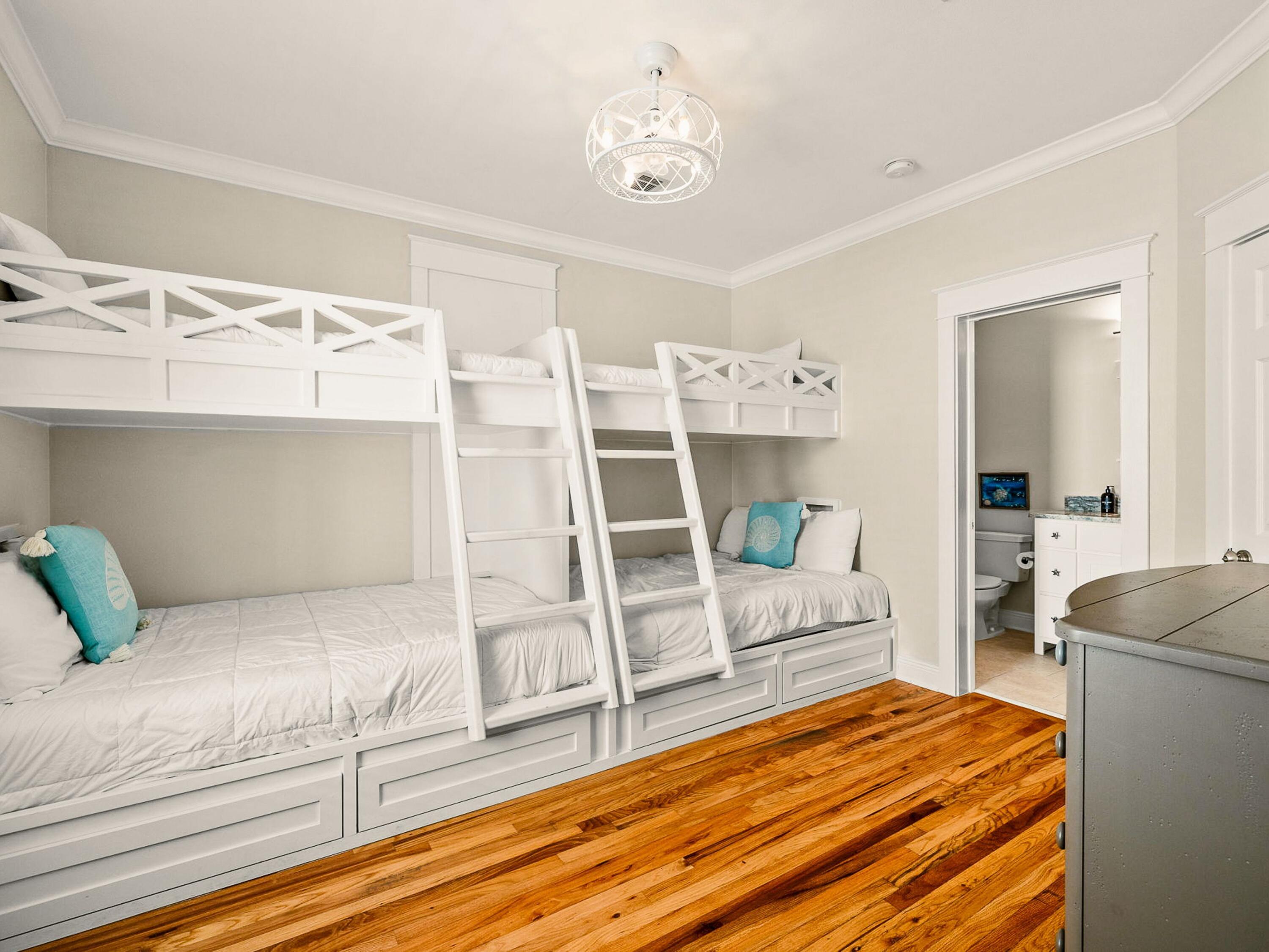 107 Chelsea Loop Road