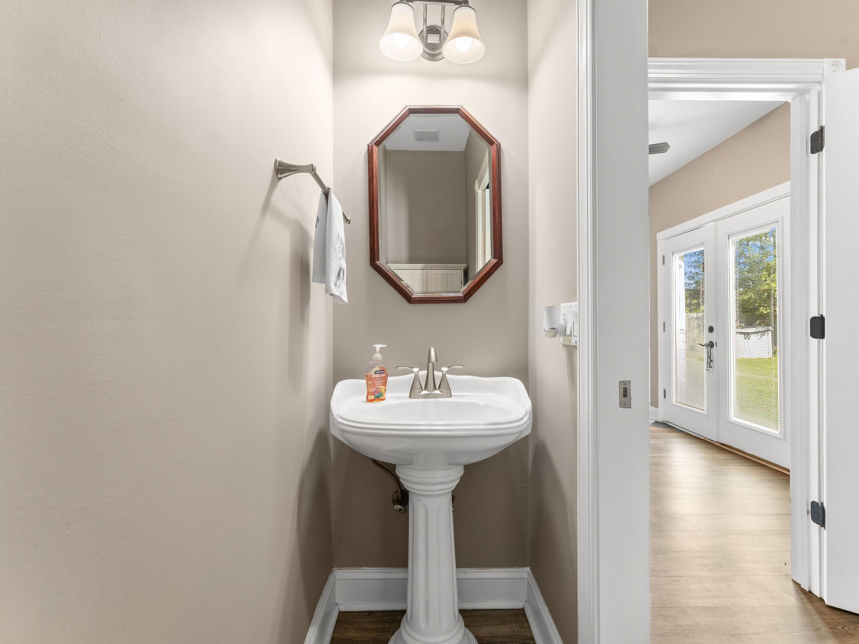 1403 New Jersey Avenue