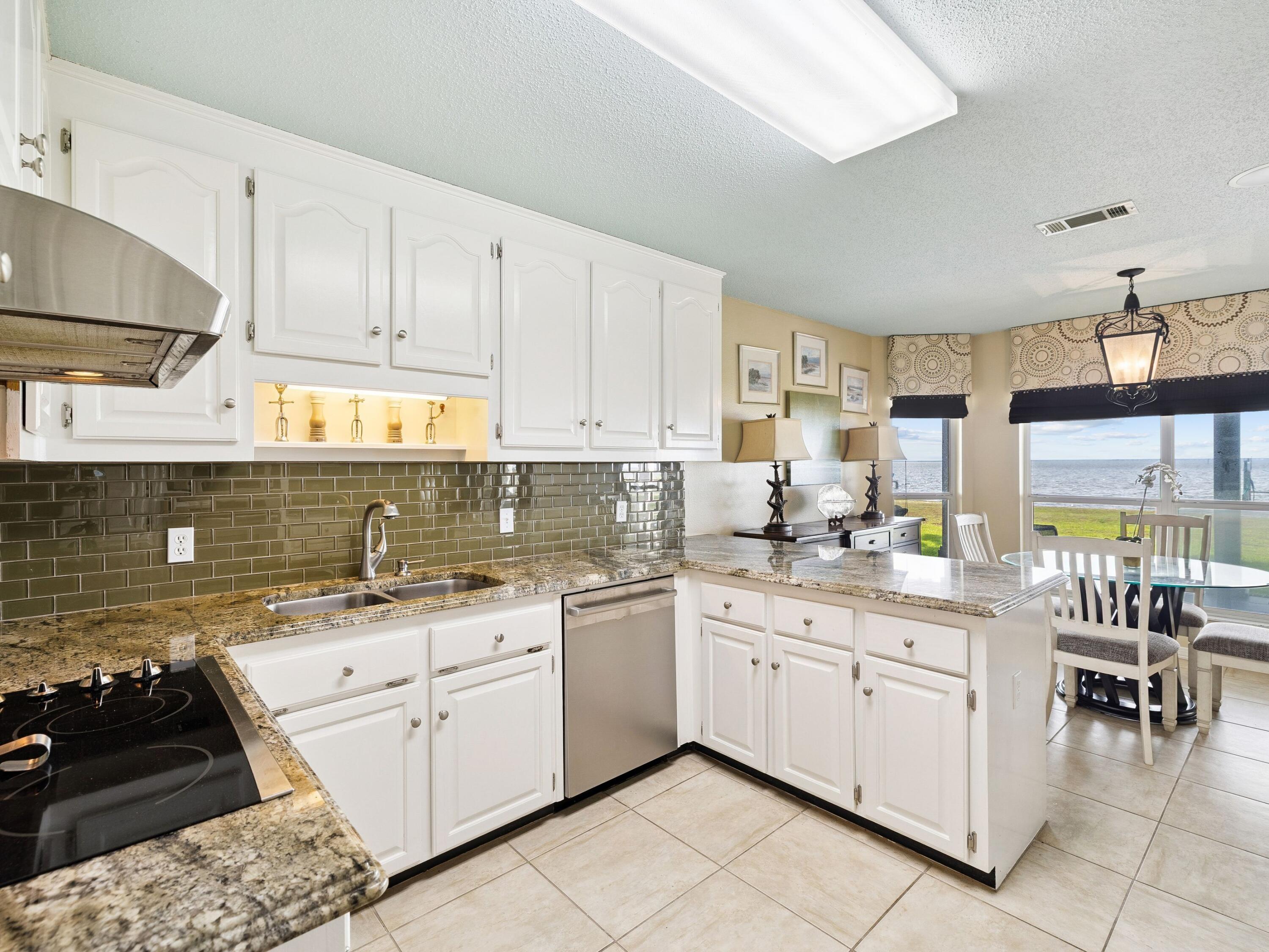 4560 W Co Hwy 83A, Freeport