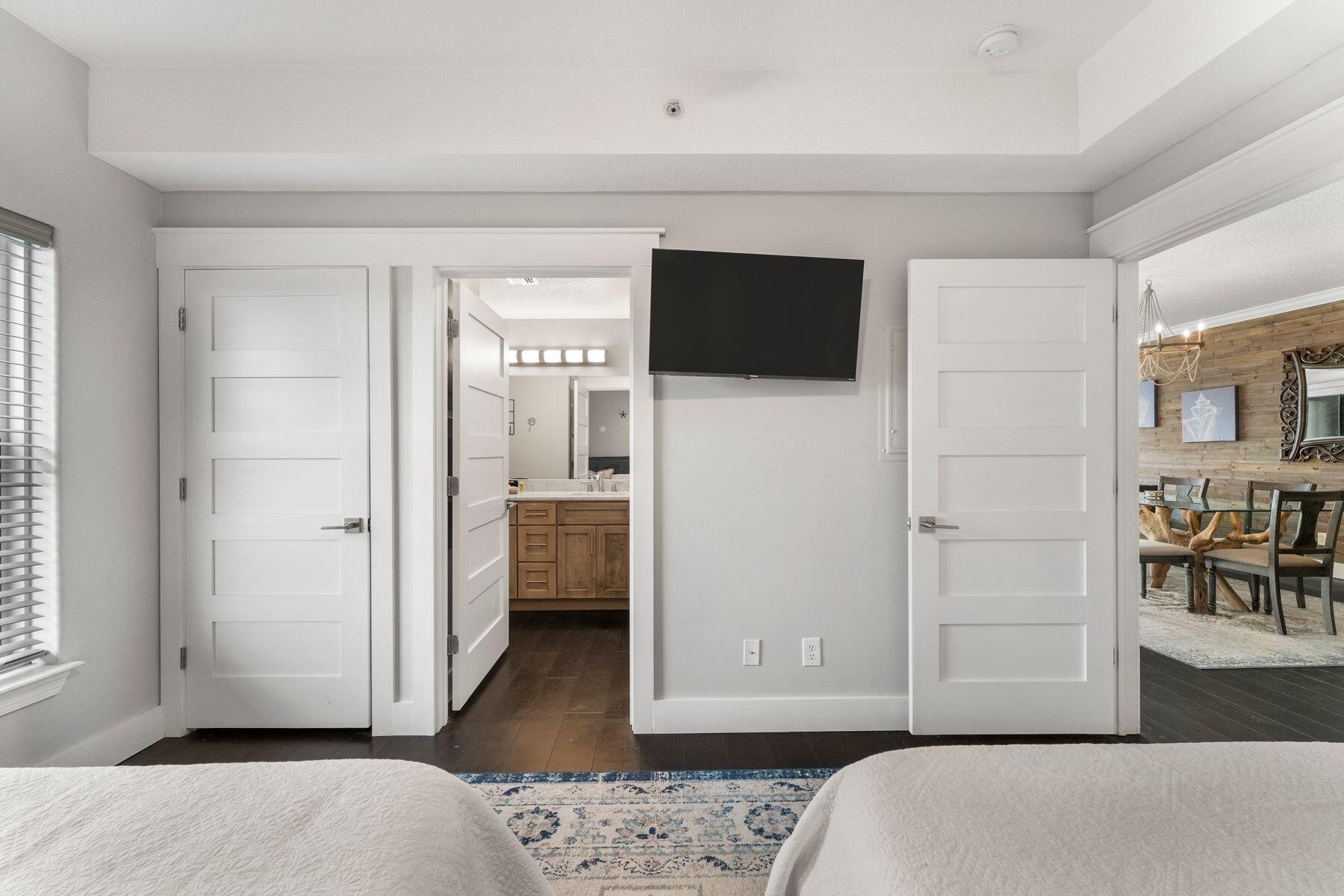 17545 Front Beach Road 410