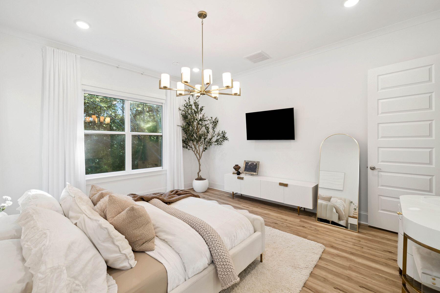 160 N J Hunter's Way