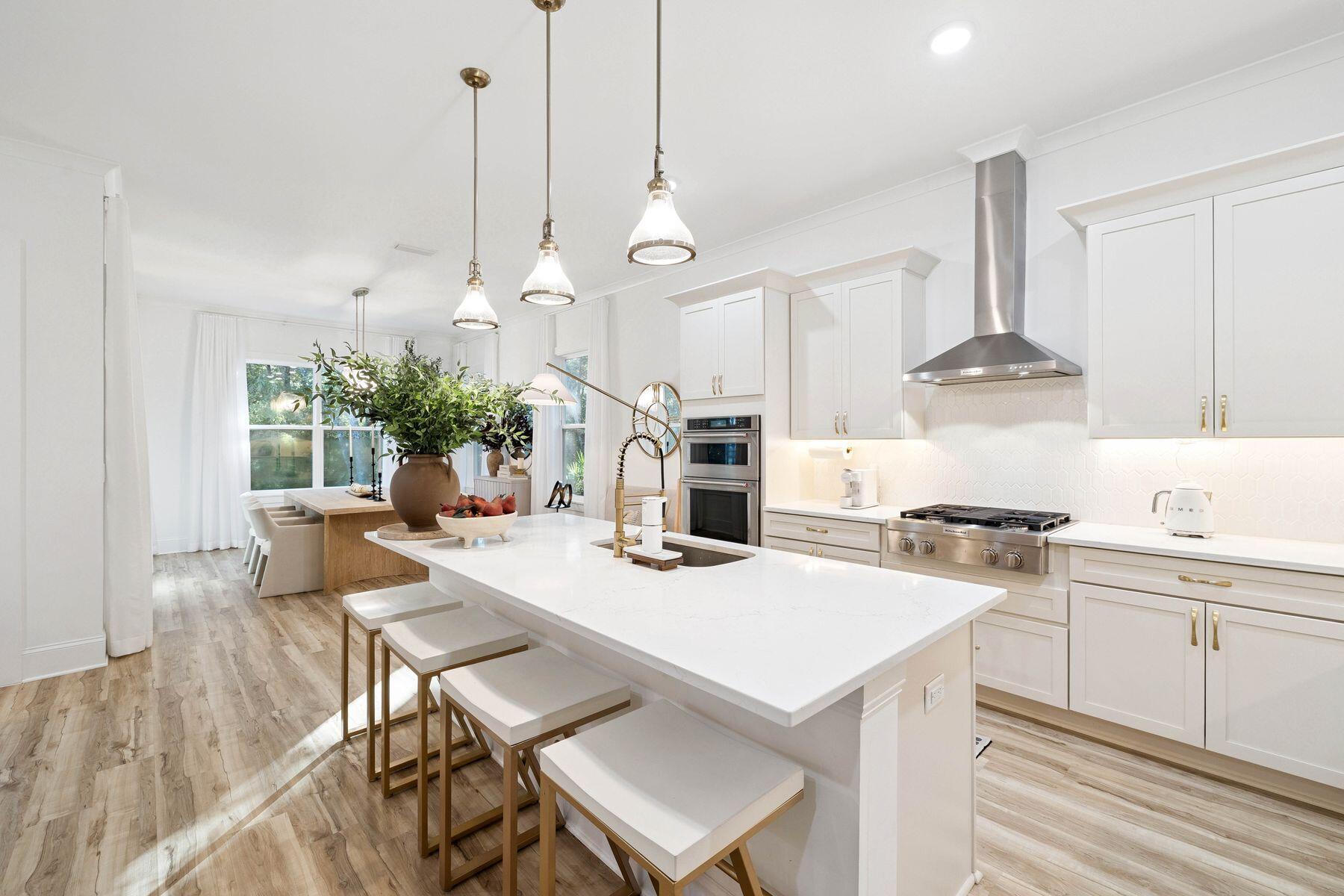 160 N J Hunter's Way