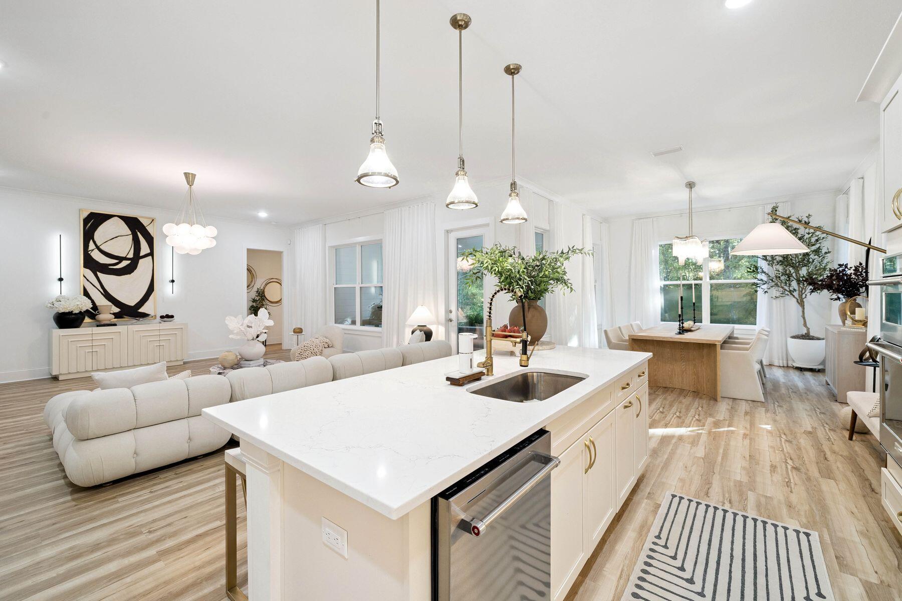 160 N J Hunter's Way