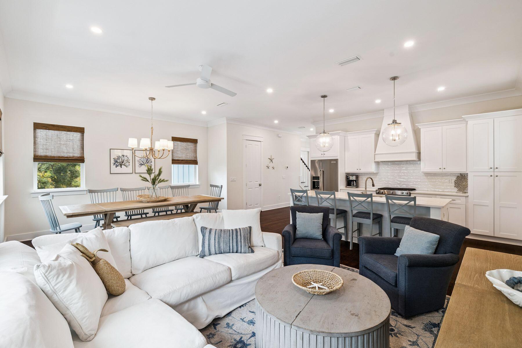 421 Gulfview Circle