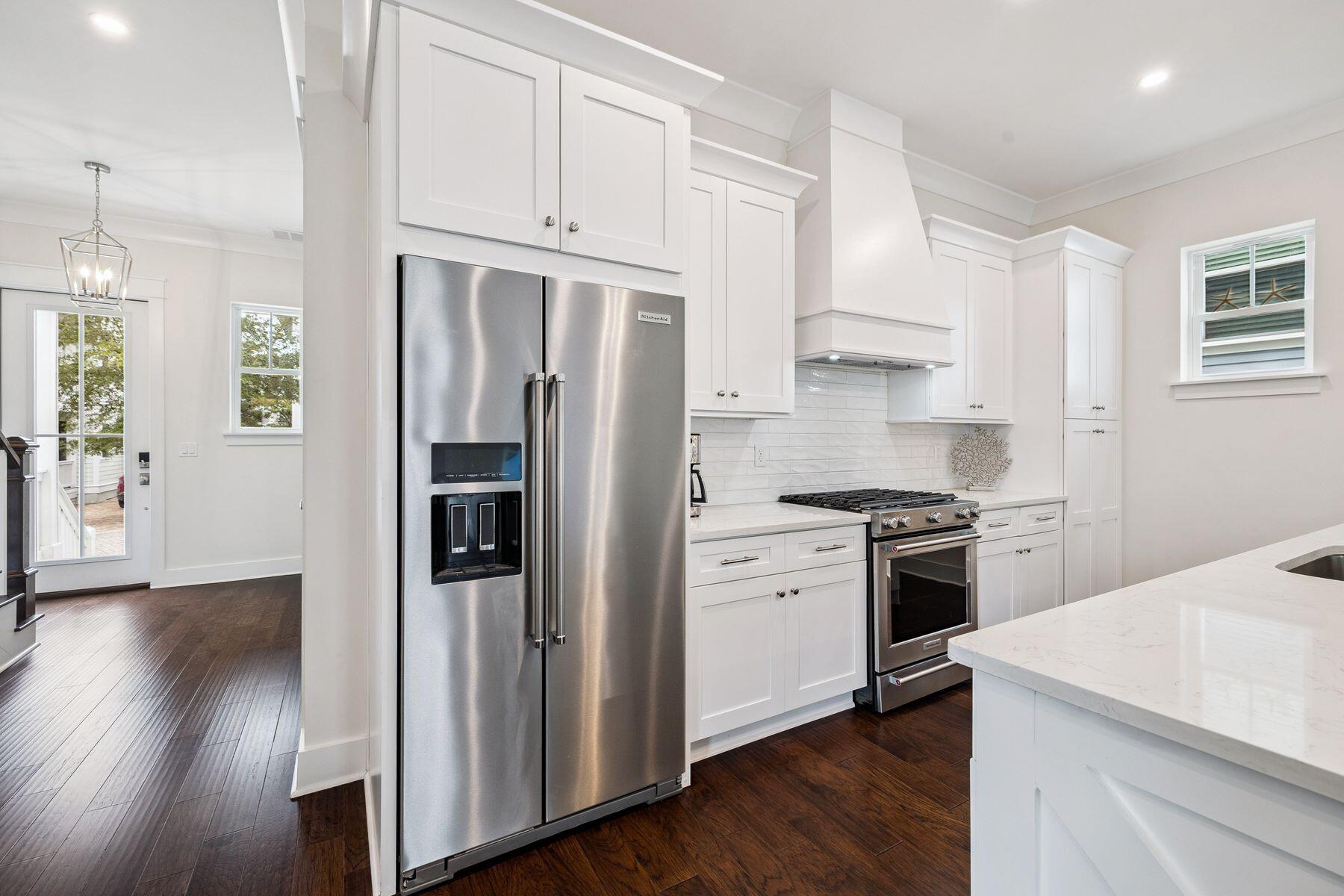 421 Gulfview Circle