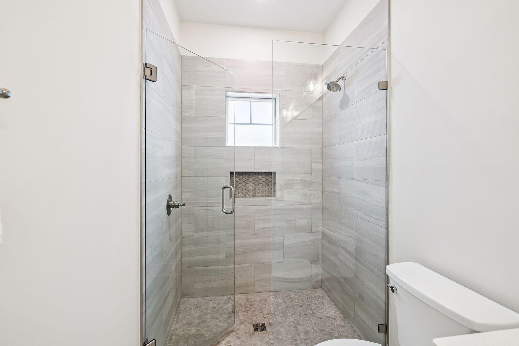 421 Gulfview Circle