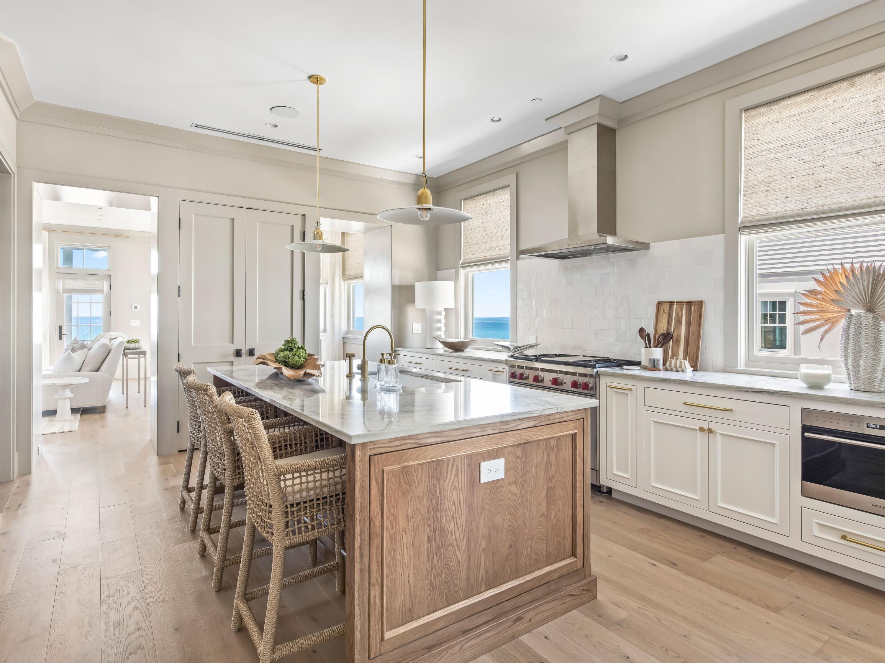 112 E Lupin Beach Drive