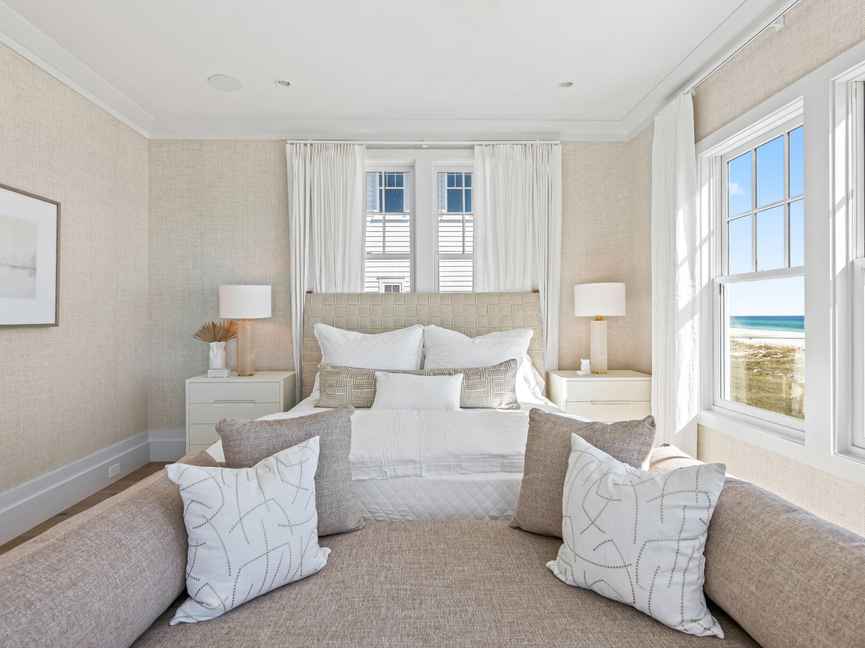 112 E Lupin Beach Drive