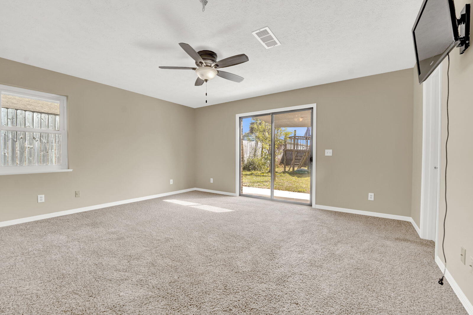 3205 Wood Valley Road