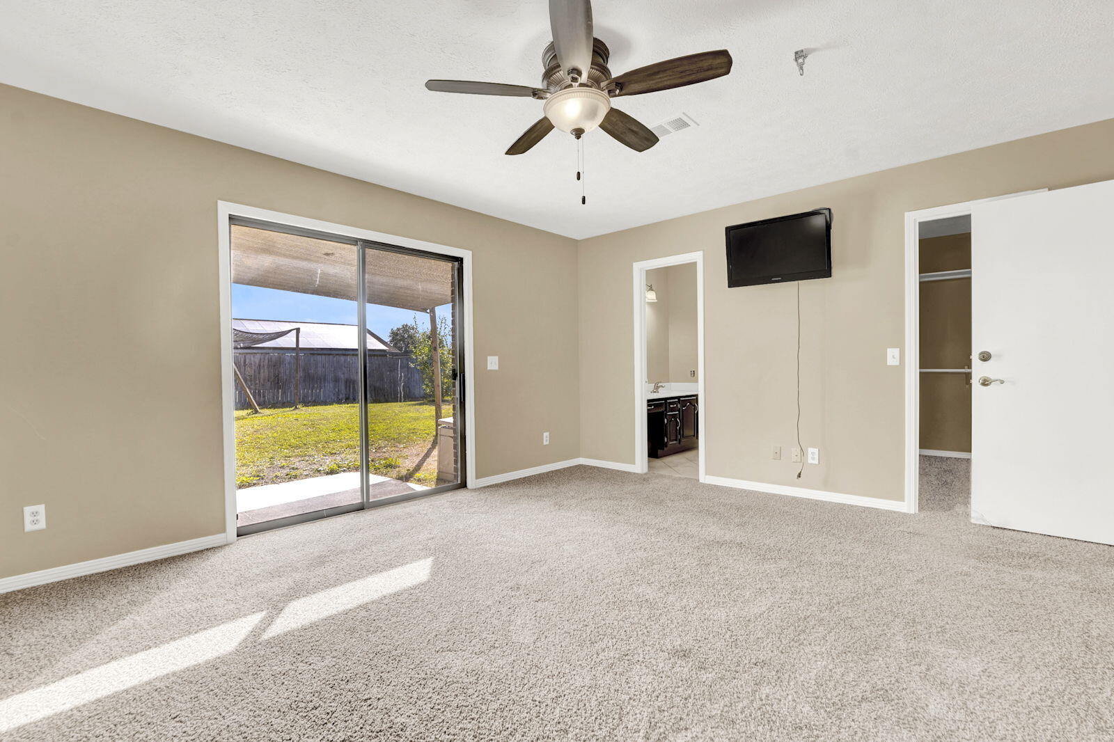 3205 Wood Valley Road