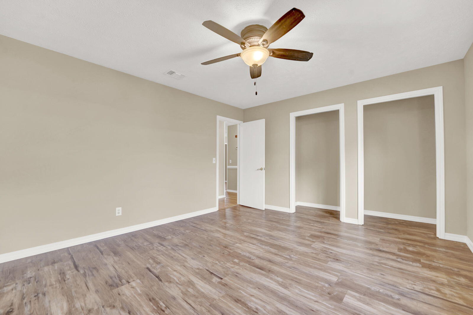 3205 Wood Valley Road