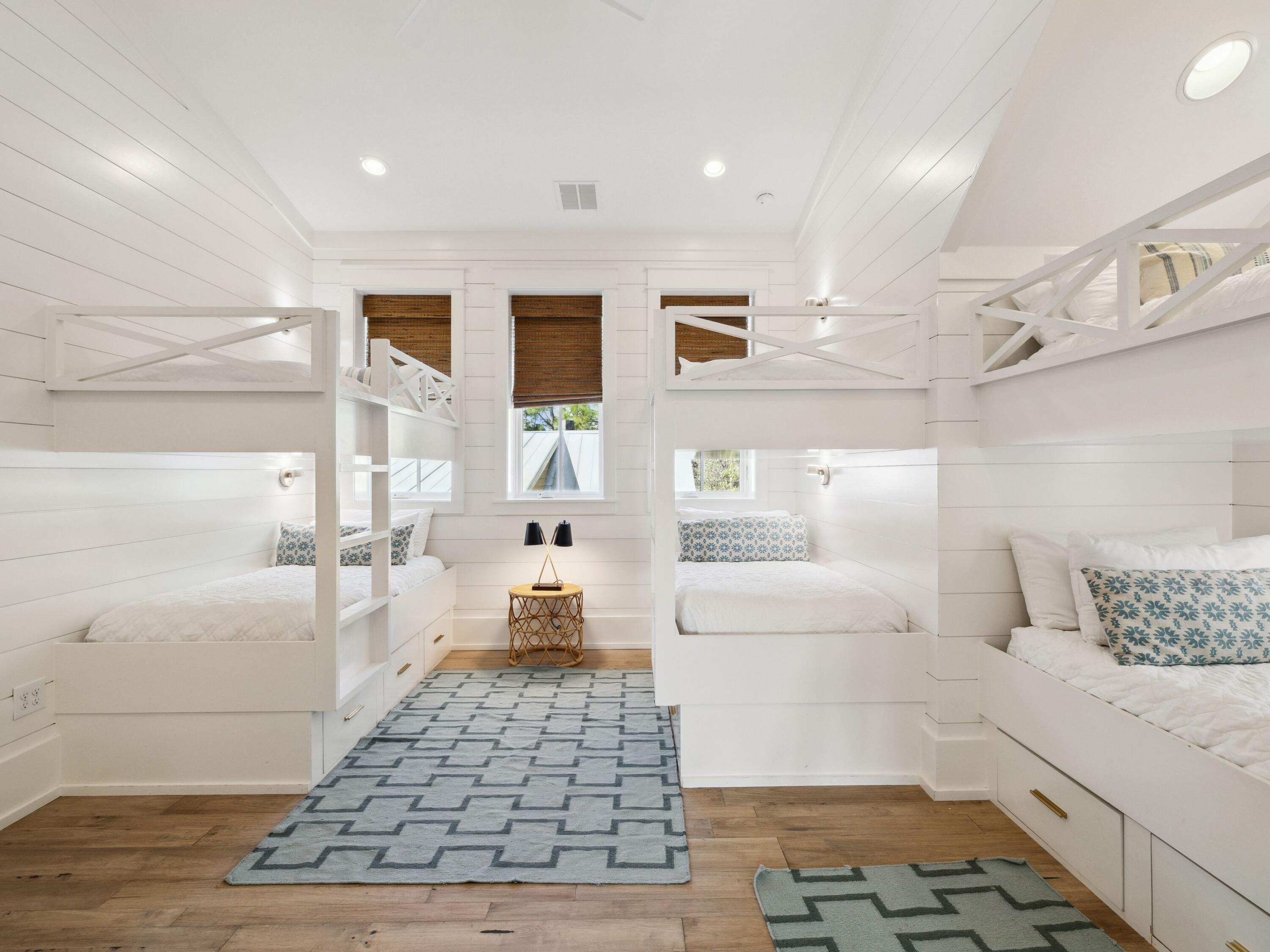 76 Tall Timber Court